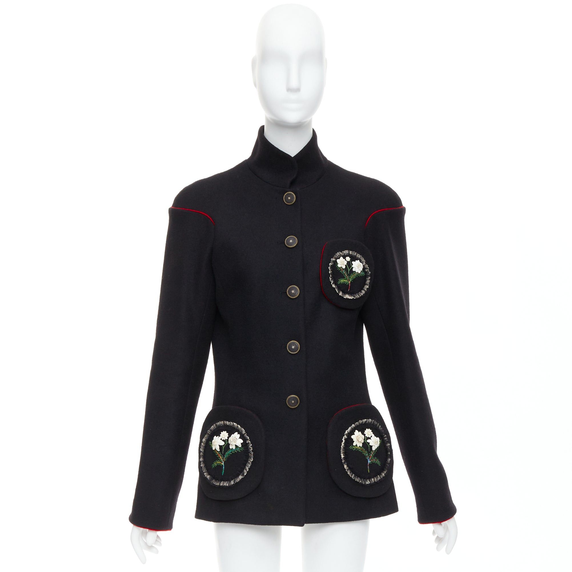 Chanel rare CHANEL 2015 Runway Edelweiss flower embroidery circle pocket wool coat FR42 Size L / US 10 / IT 46 - 14 Thumbnail