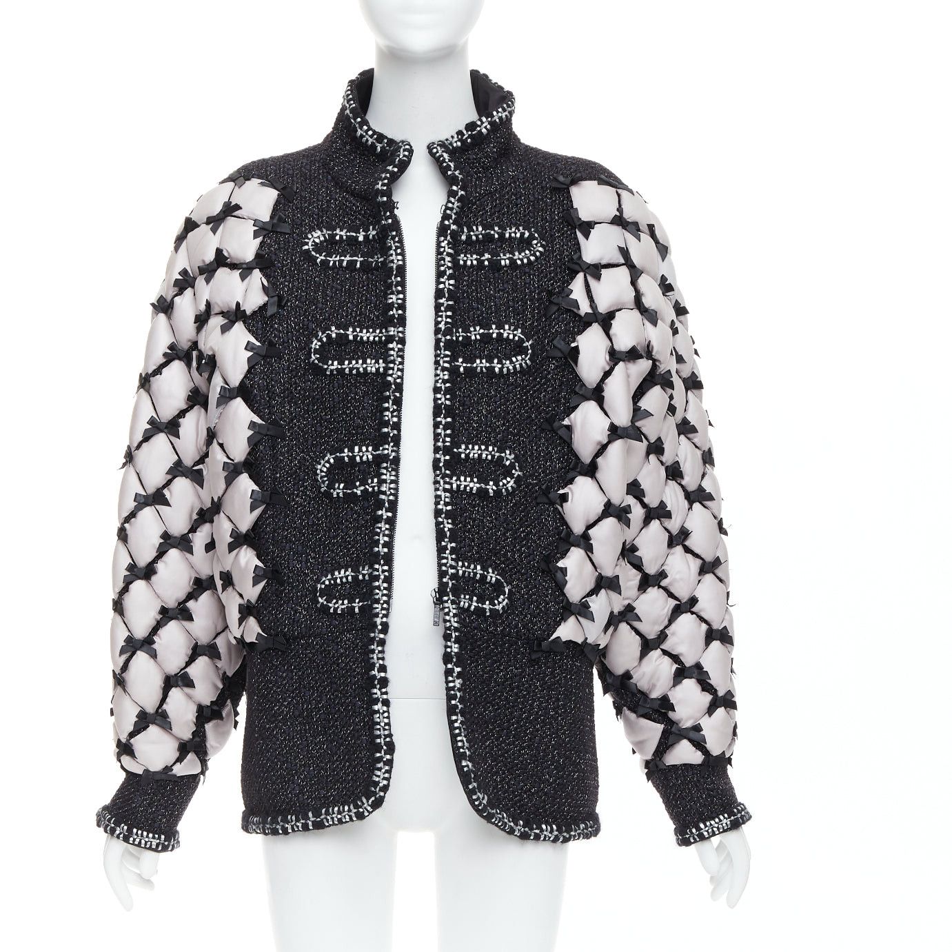 Chanel rare CHANEL 15A Brasserie Runway black tweed white quilted tromp loeil layered jacket FR50 Size XXL / US 16-18 / IT 52-54 - 3 Thumbnail