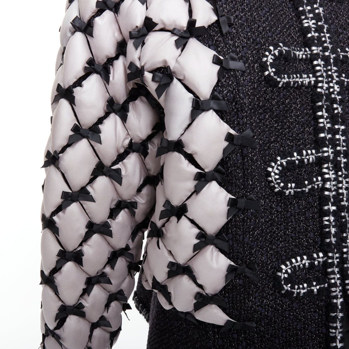 Chanel rare CHANEL 15A Brasserie Runway black tweed white quilted tromp loeil layered jacket FR50 Size XXL / US 16-18 / IT 52-54 - 2 Thumbnail
