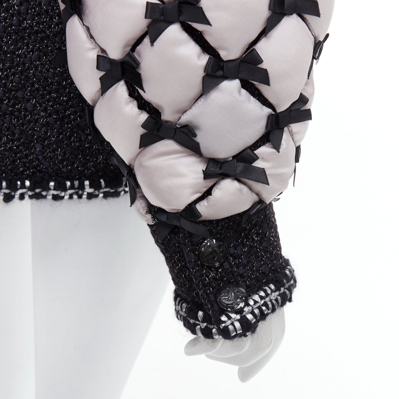 Chanel rare CHANEL 15A Brasserie Runway black tweed white quilted tromp loeil layered jacket FR50 Size XXL / US 16-18 / IT 52-54 - 9 Thumbnail