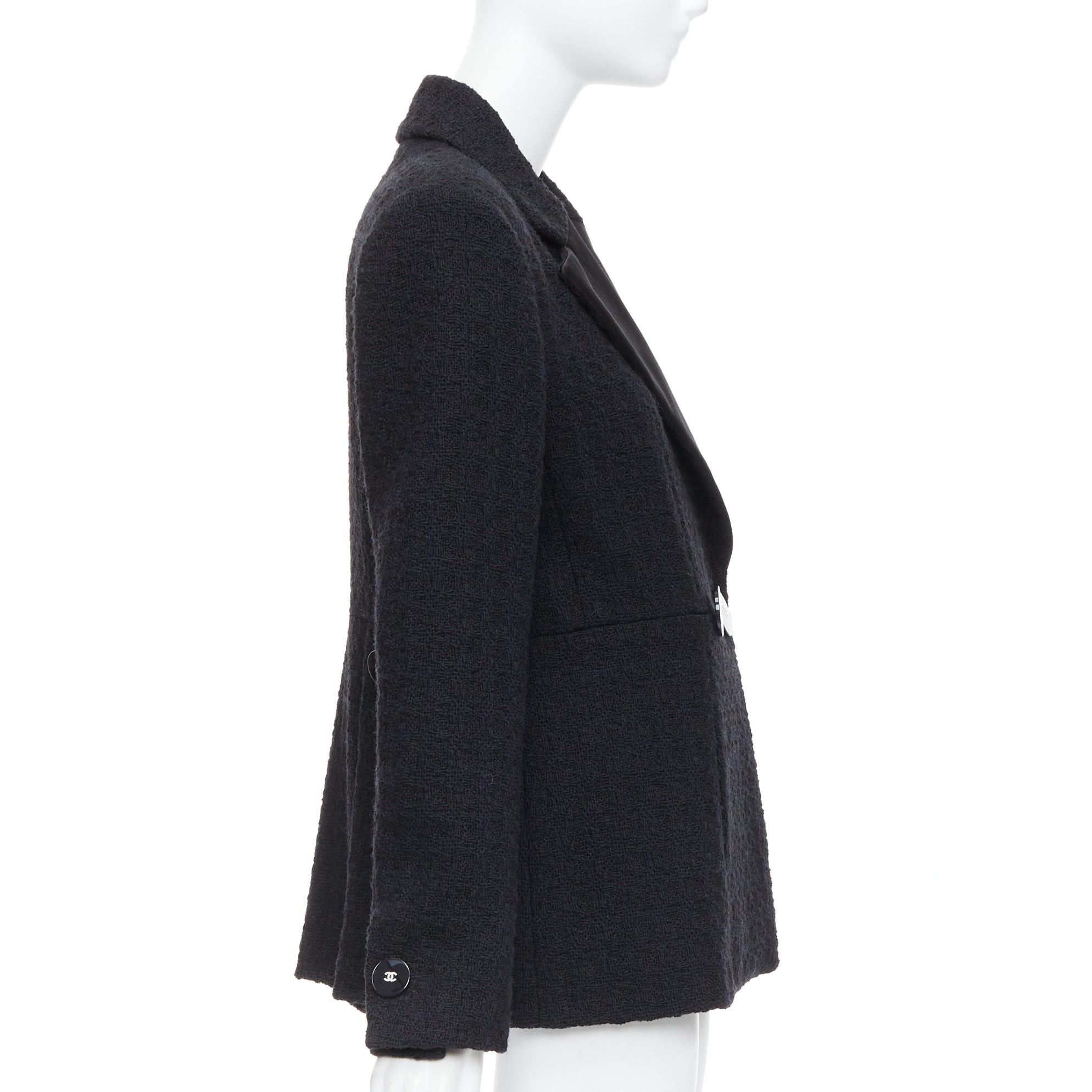 Chanel CHANEL 17A Runway Paris Cosmopolite black tweed double breasted tuxedo jacket FR44 Size XL / US 12-14 / IT 48-50 - 6 Thumbnail