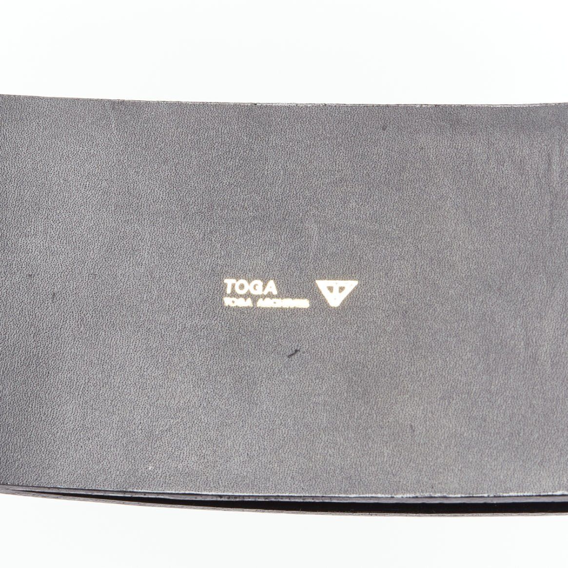 Toga TOGA ARCHIVES black wide embossed leather buckle statement belt Size ONE SIZE - 8 Thumbnail