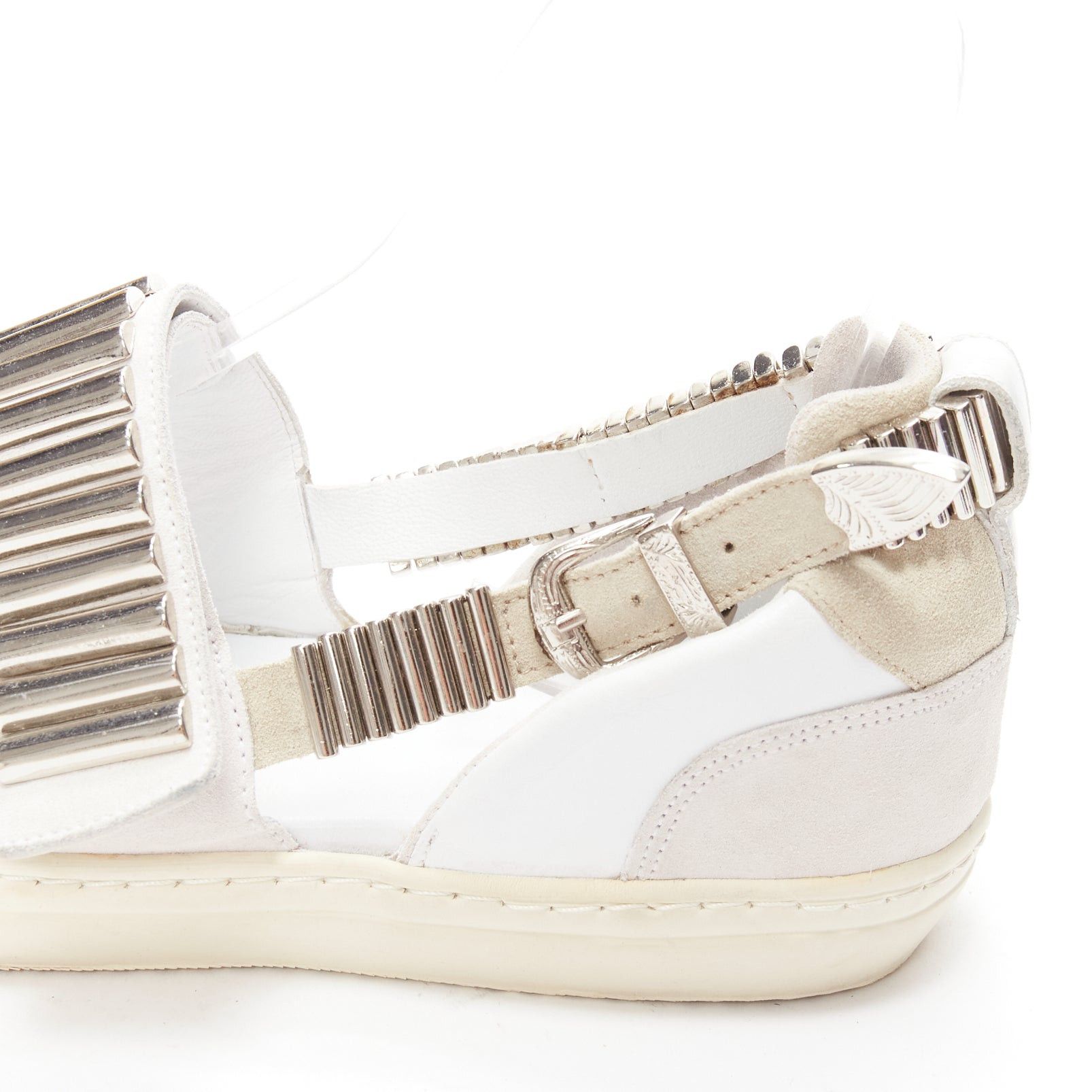Toga TOGA ARCHIVES 2022 white leather silver metal plate buckle sandals EU39 Size US 9 / IT 39 - 8 Thumbnail