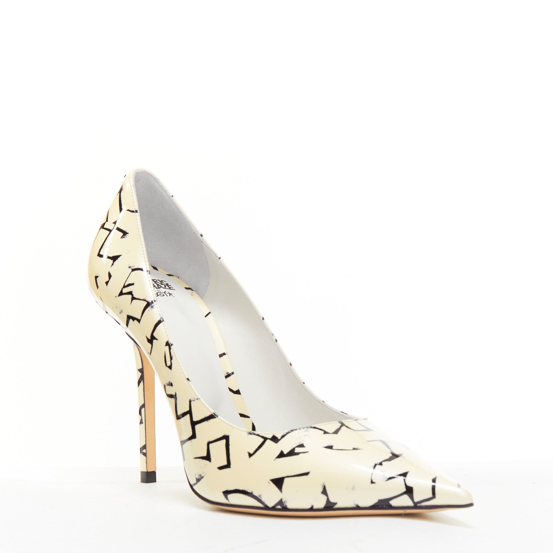 Jimmy Choo JIMMY CHOO ERIC HAZE Poggy black graphics pearl leather pumps EU38.5 Size US 8.5 / IT 38.5 - 2 Thumbnail