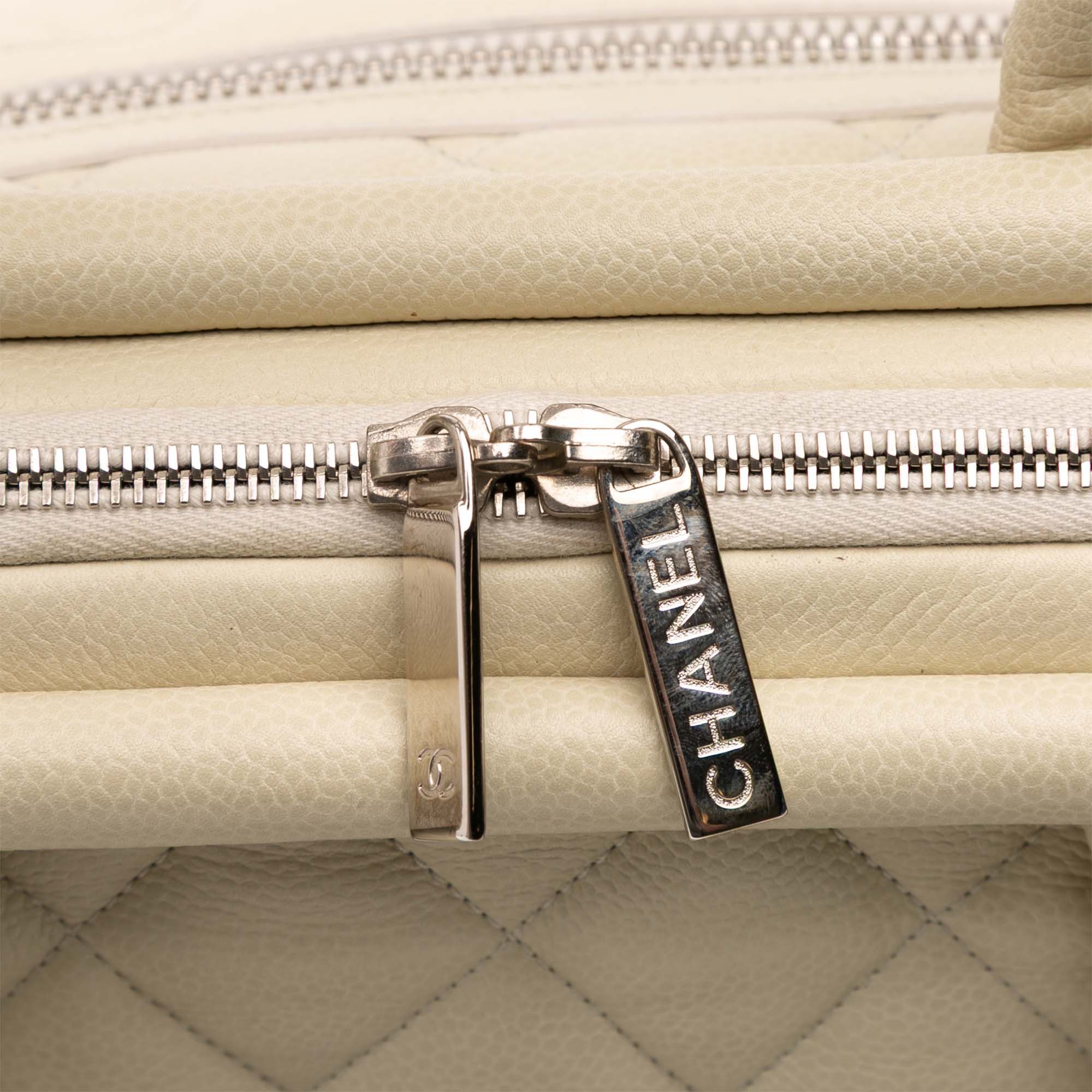 Chanel Chanel Quilted Caviar Coco Cocoon Bowler Bag Size ONE SIZE - 8 Thumbnail