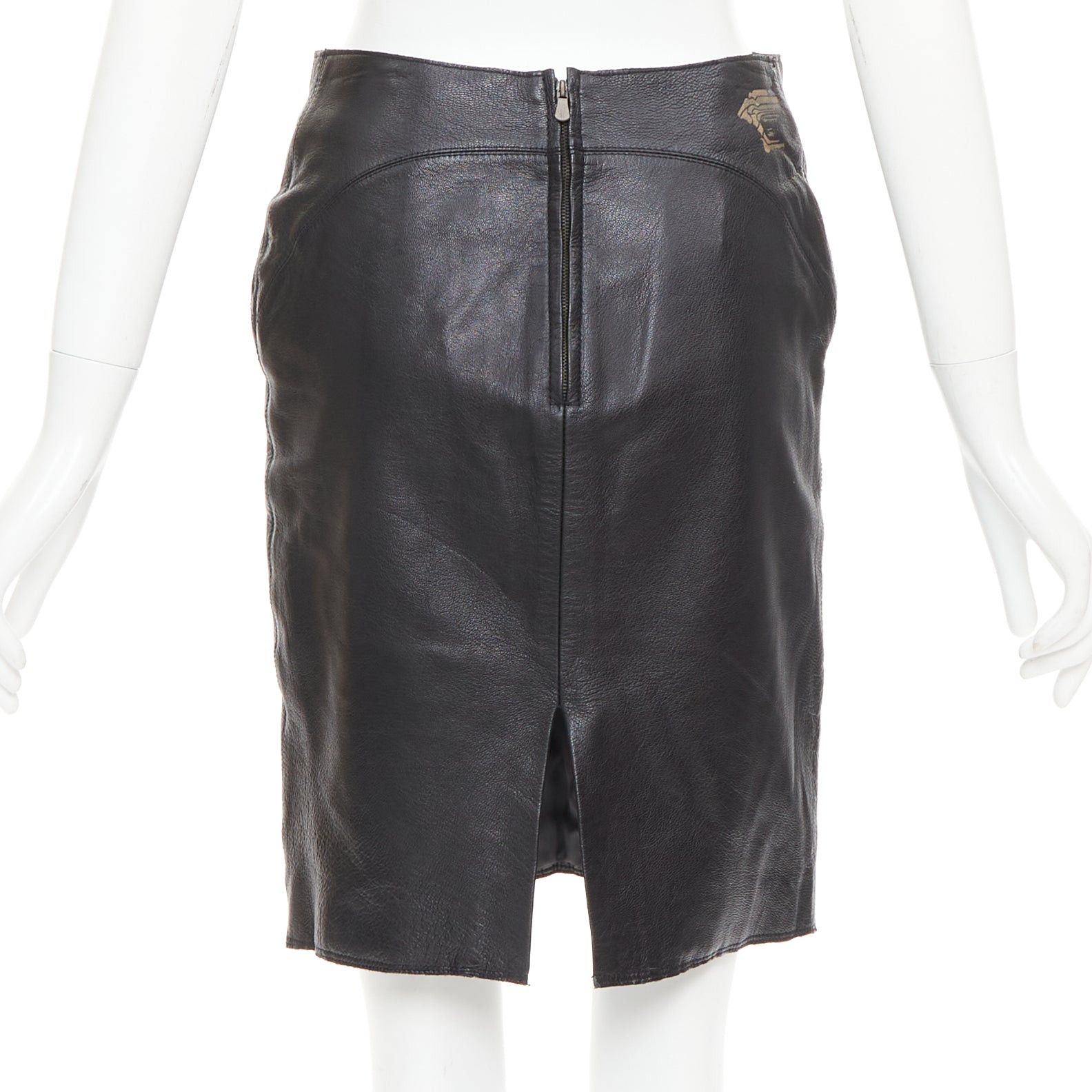 Versace VERSACE SPORT Vintage black leather medusa print pencil skirt IT40 S Size 27" / US 4 / IT 40 - 5 Thumbnail