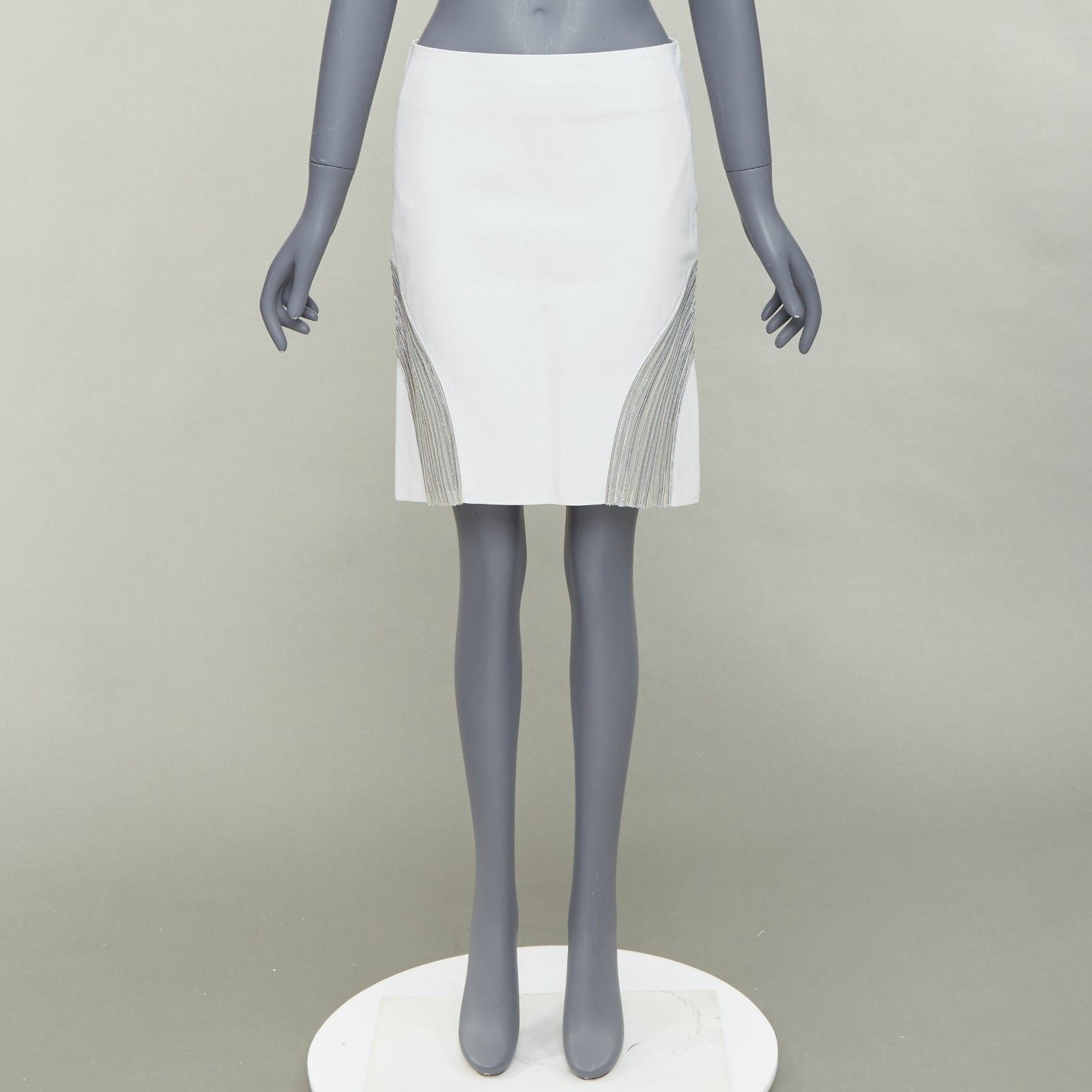 Jitrois JEAN CLAUDE JITROIS white leather silver silk applique pencil skirt IT36 XXS Size 25" / US 0 / IT 36 - 11 Thumbnail
