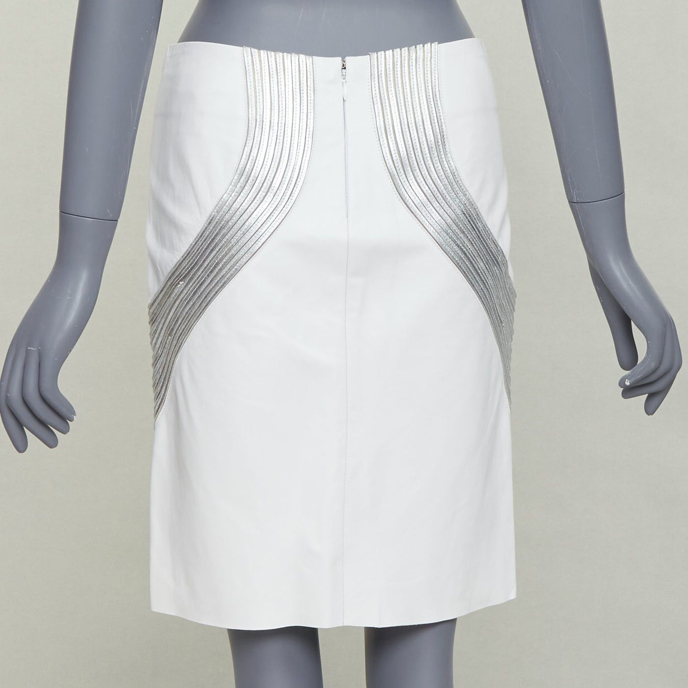 Jitrois JEAN CLAUDE JITROIS white leather silver silk applique pencil skirt IT36 XXS Size 25" / US 0 / IT 36 - 5 Thumbnail