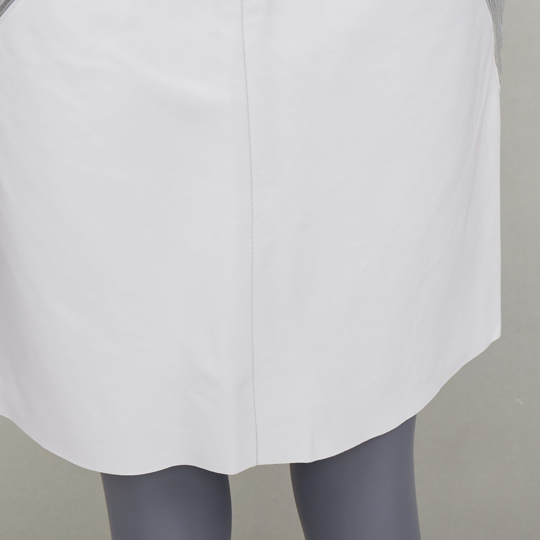 Jitrois JEAN CLAUDE JITROIS white leather silver silk applique pencil skirt IT36 XXS Size 25" / US 0 / IT 36 - 9 Thumbnail