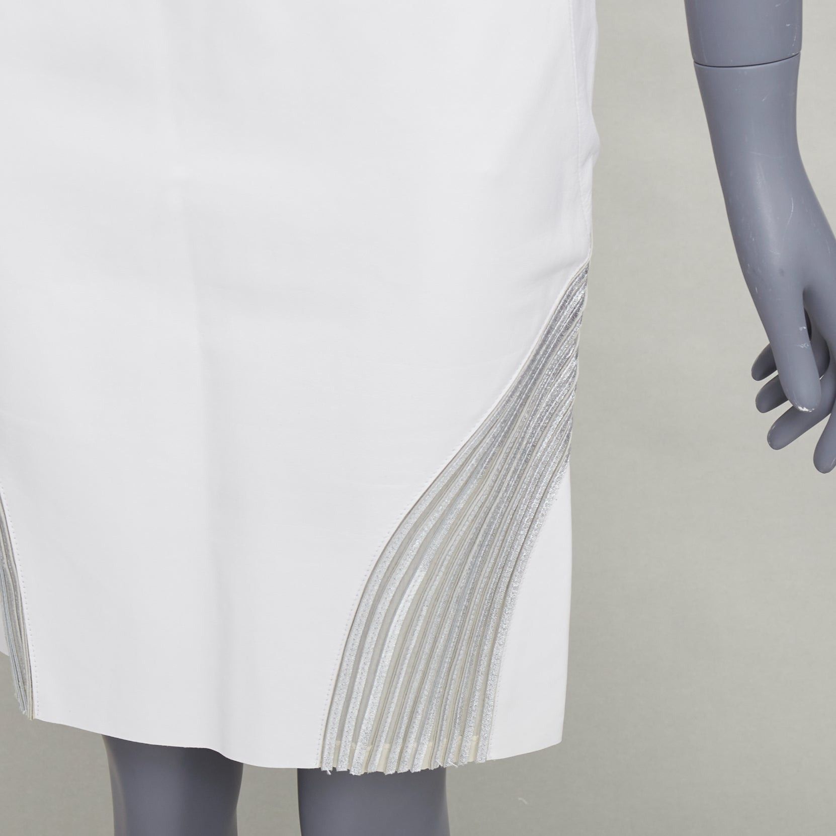 Jitrois JEAN CLAUDE JITROIS white leather silver silk applique pencil skirt IT36 XXS Size 25" / US 0 / IT 36 - 7 Thumbnail