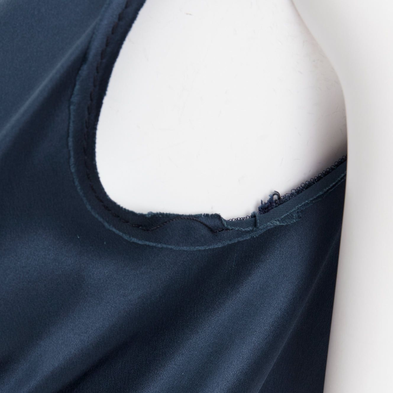 Lanvin LANVIN 2007 Alber Elbaz midnight blue silk gathered ruched draped dress FR38 M Size M / US 6-8 / IT 42-44 - 8 Thumbnail
