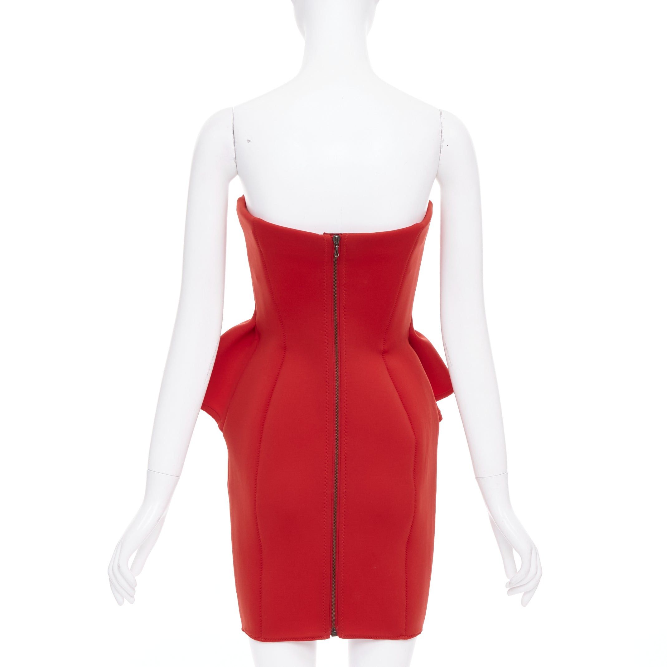 Lanvin LANVIN Alber Elbaz signature red neoprene peplum strapless zip dress FR34 XS Size XS / US 0-2 / IT 36-38 - 5 Thumbnail
