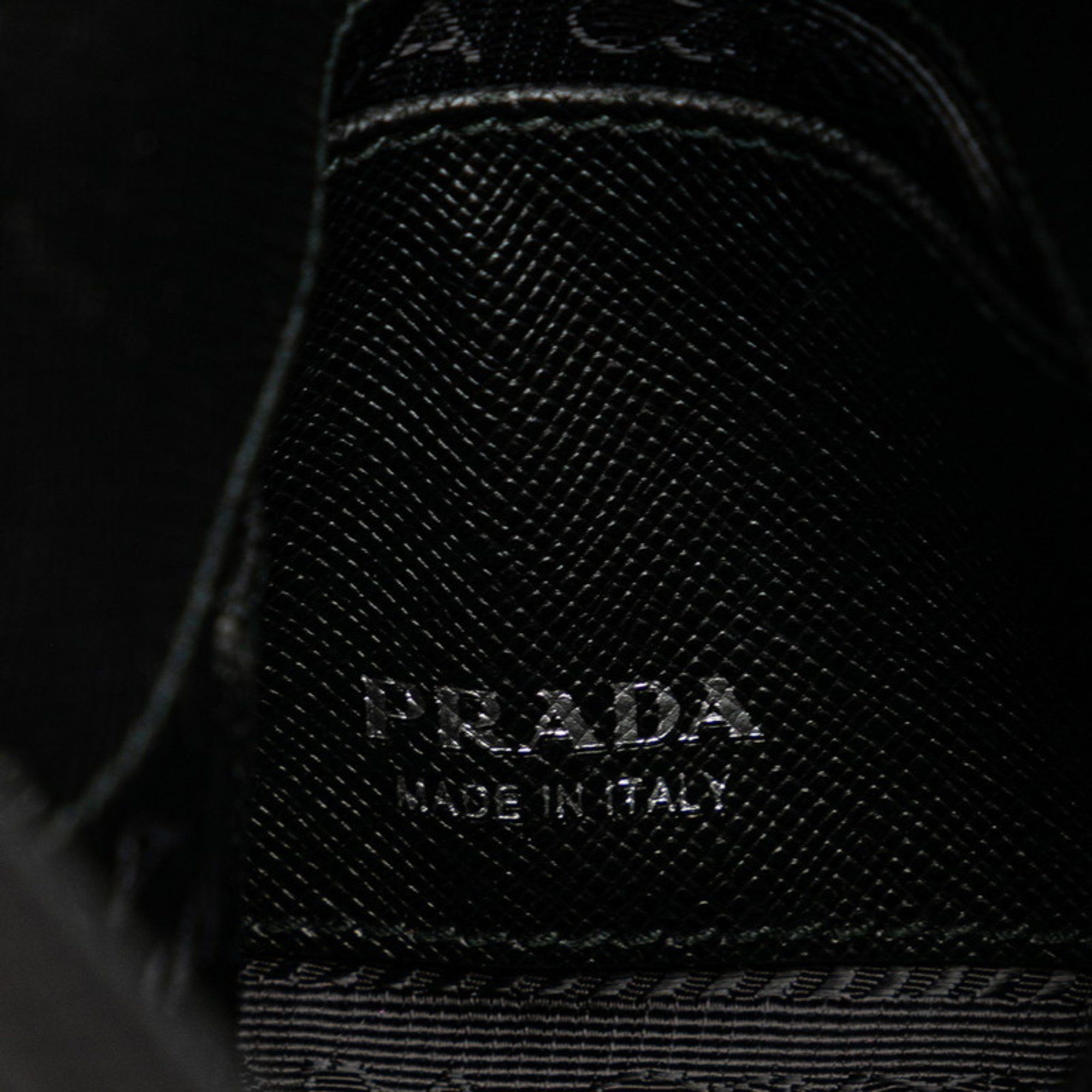 Prada Prada Logo Crossbody Shoulder Bag in Black Saffiano Leather for Women Size ONE SIZE - 8 Thumbnail