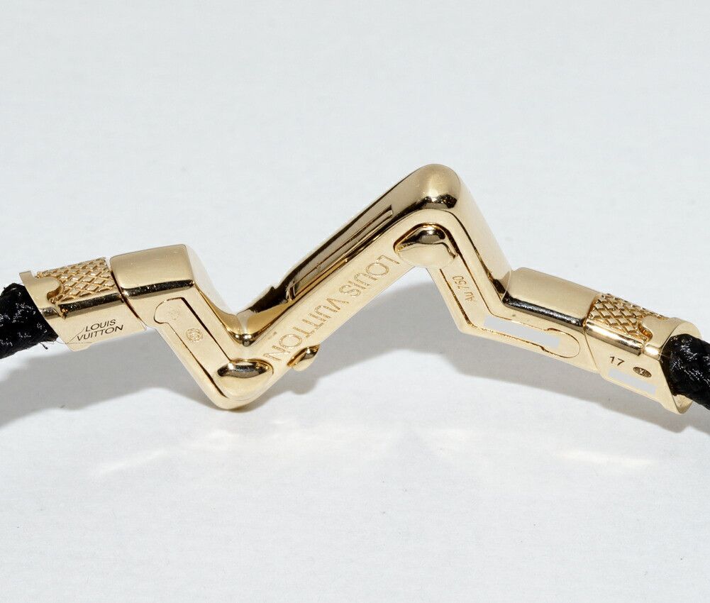 Louis Vuitton Louis Vuitton Louis Vuitton Play Volt Upside Down GM Au750 Bracelet Size 17 Crocodile skin Bracelet Q05413 DUTY FREE for USA Size ONE SIZE - 5 Thumbnail