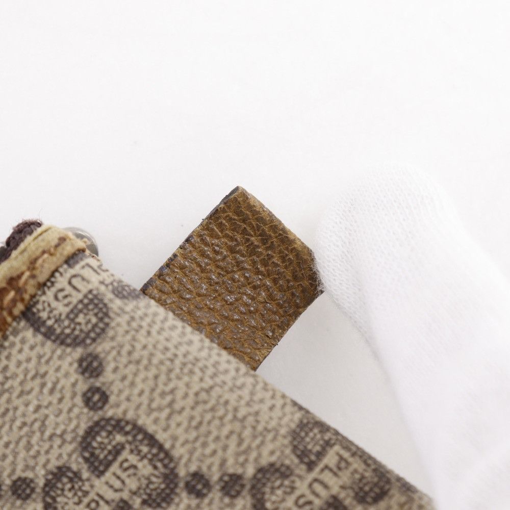 Gucci Gucci Gucci Old Gucci GG Plus Pouch Canvas Clutch Bag DUTY FREE for USA Size ONE SIZE - 13 Thumbnail