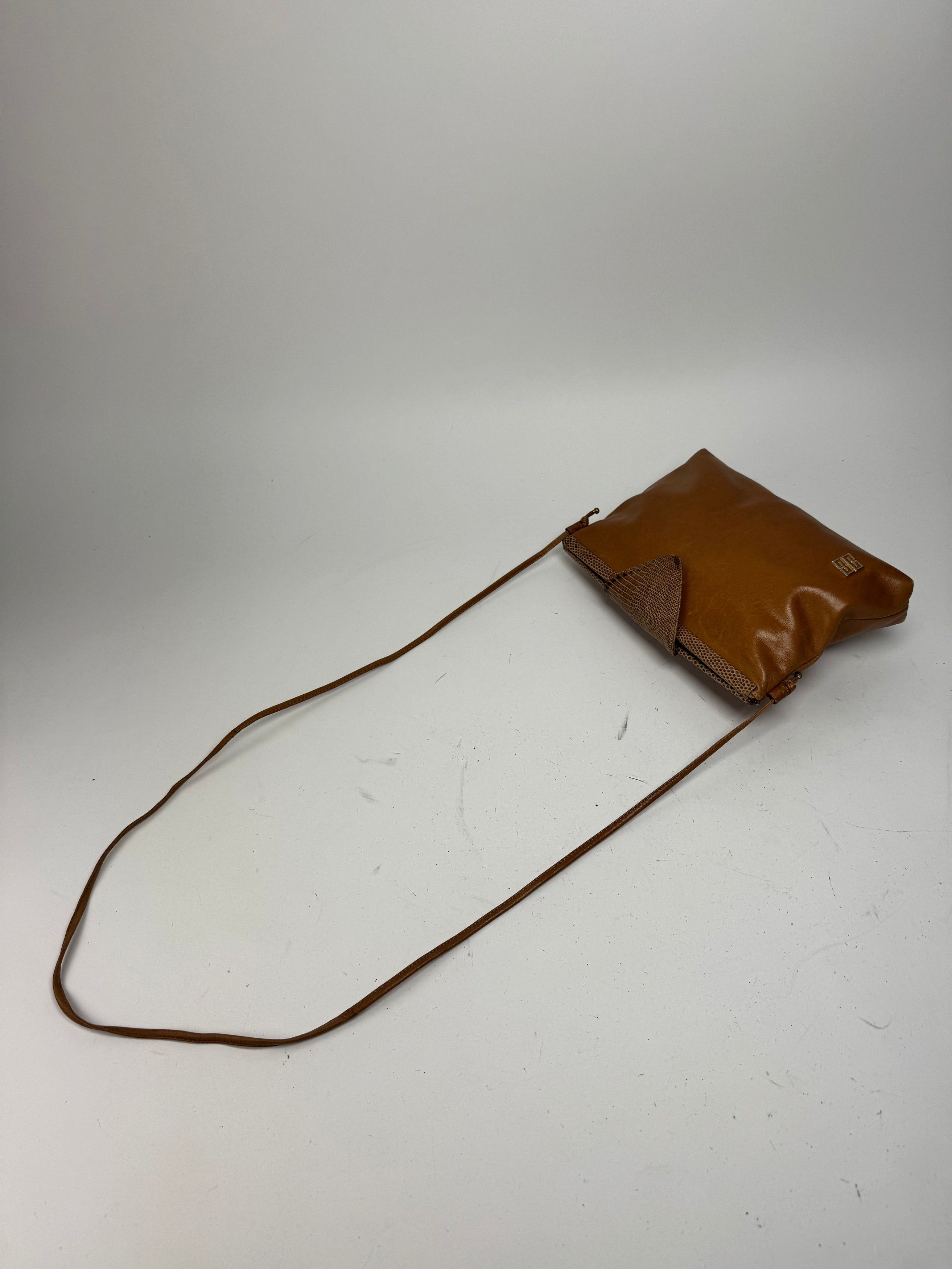 Givenchy Vintage Snake Embossed Leather Crossbody Bag Camel Size ONE SIZE - 10 Thumbnail