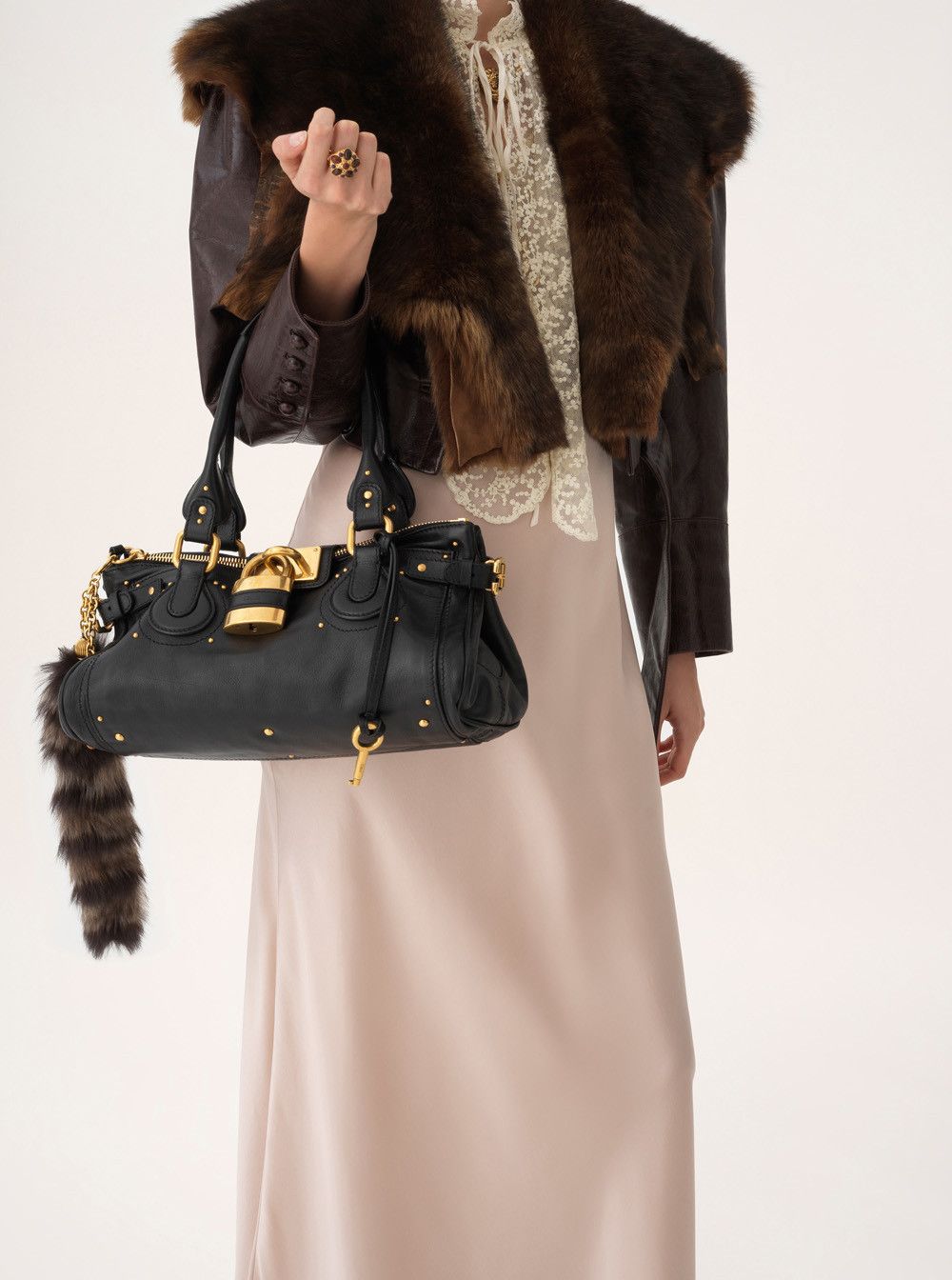 Chloe 'Paddington' Black Shoulder Bag with Oversized Lock and C-Shaped Buckles in Grained Leather Woman Size ONE SIZE - 6 Thumbnail