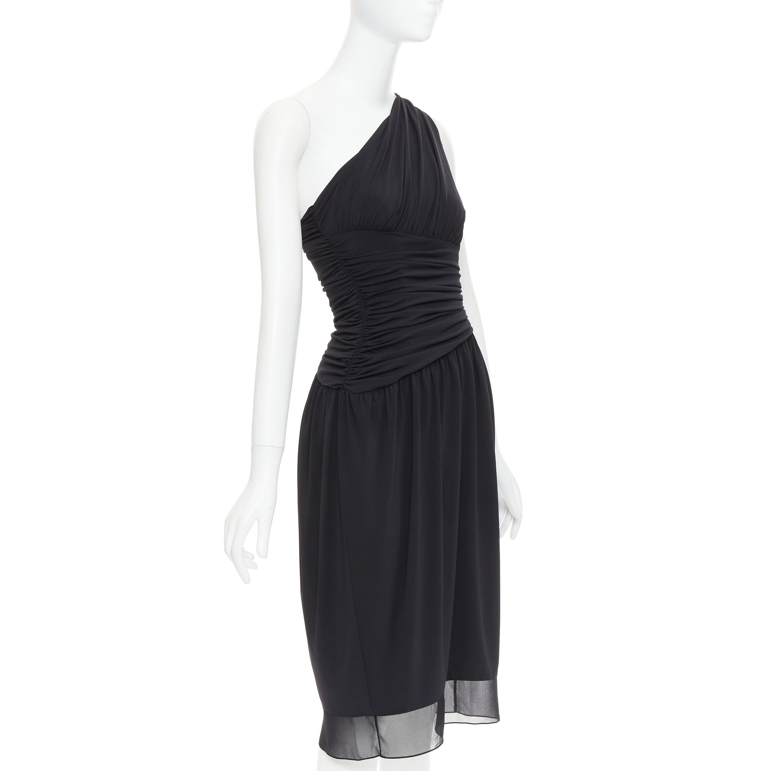 Vera Wang VERA WANG Vintage black one shoulder ruched waist silk lined dress US2 S Size S / US 4 / IT 40 - 3 Thumbnail