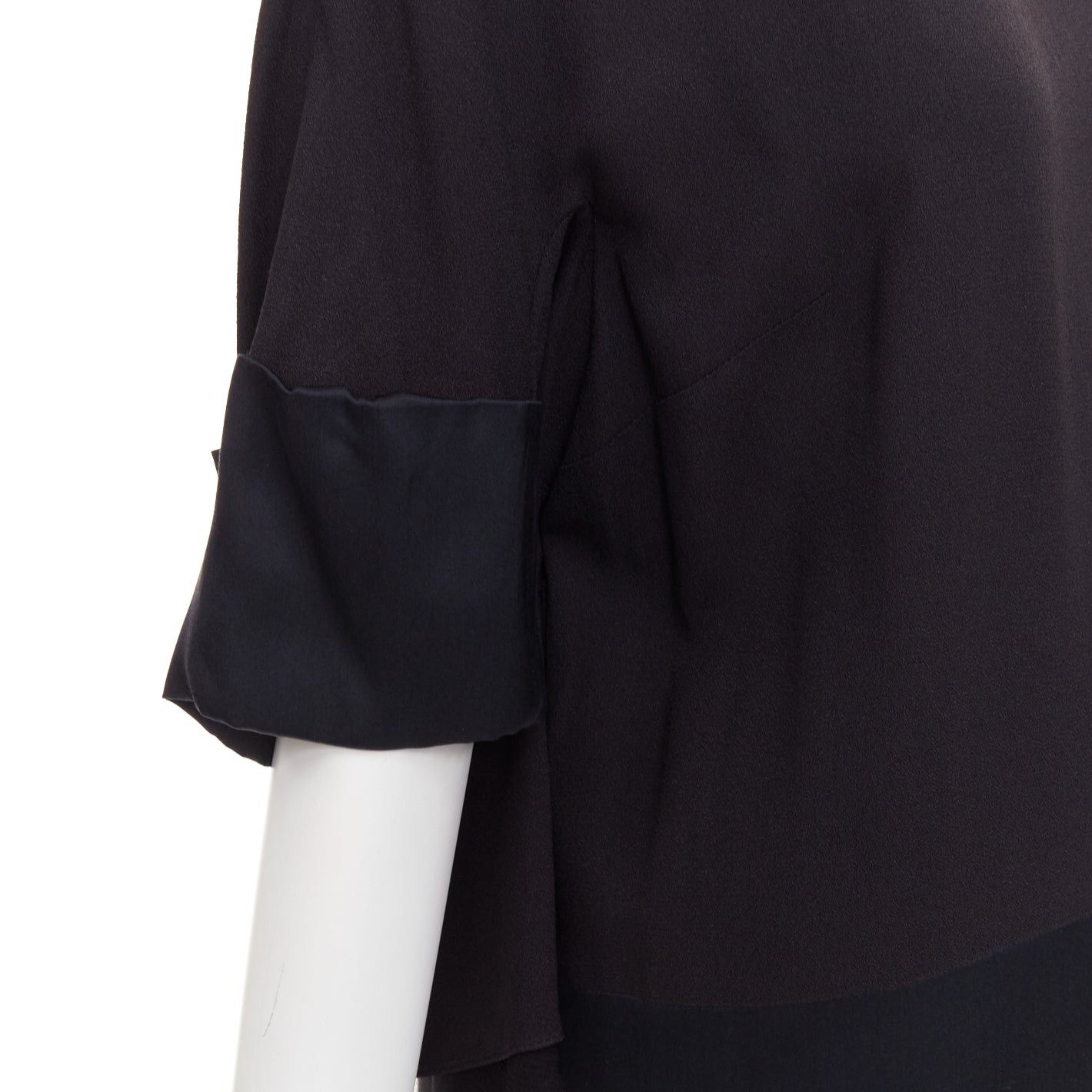Chloe CHLOE black 100% silk crepe satin contrast cape back dress FR42 XL Size L / US 10 / IT 46 - 7 Thumbnail
