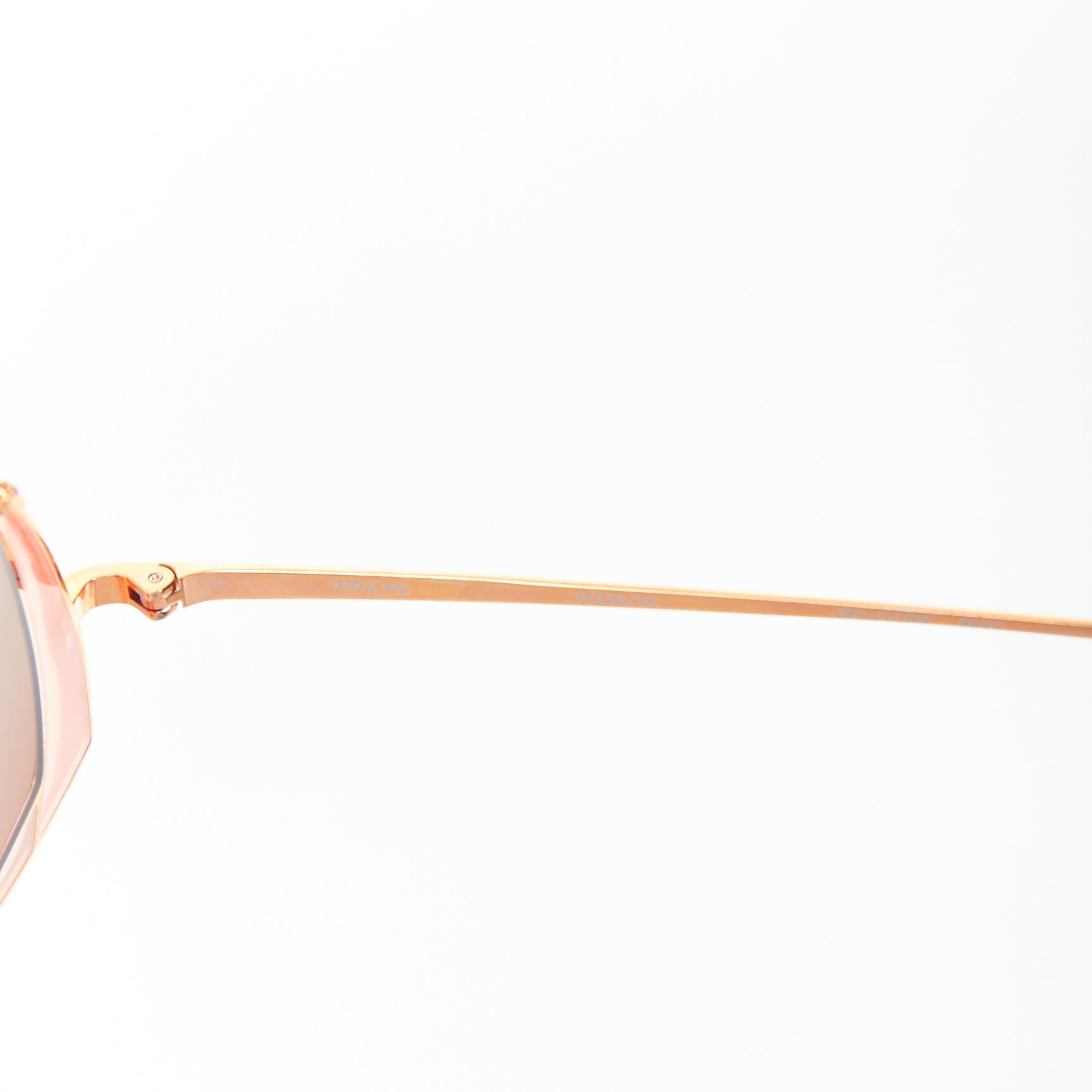 Linda Farrow LINDA FARROW Des Voeux LFL855/6 rose gold peach cat eye sunglasses Size ONE SIZE - 10 Thumbnail