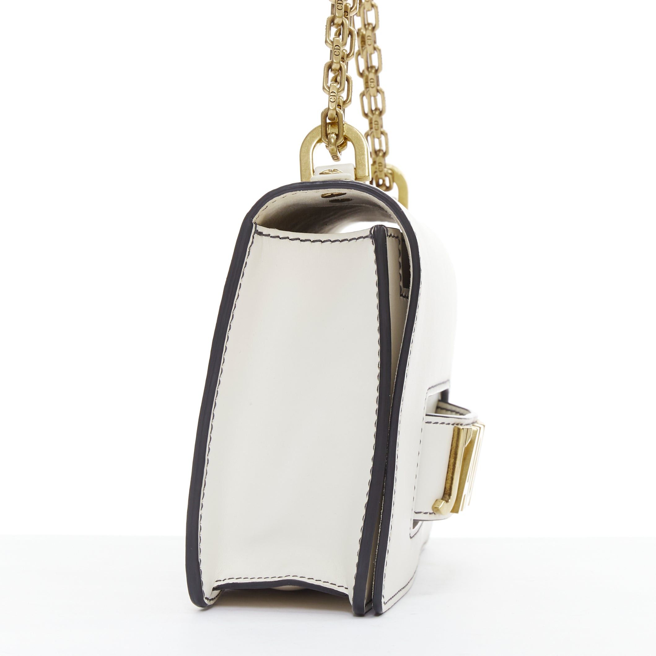 Dior DIOR J'Adior Medium white leather gold letter chain flap crossbody bag Size ONE SIZE - 4 Thumbnail