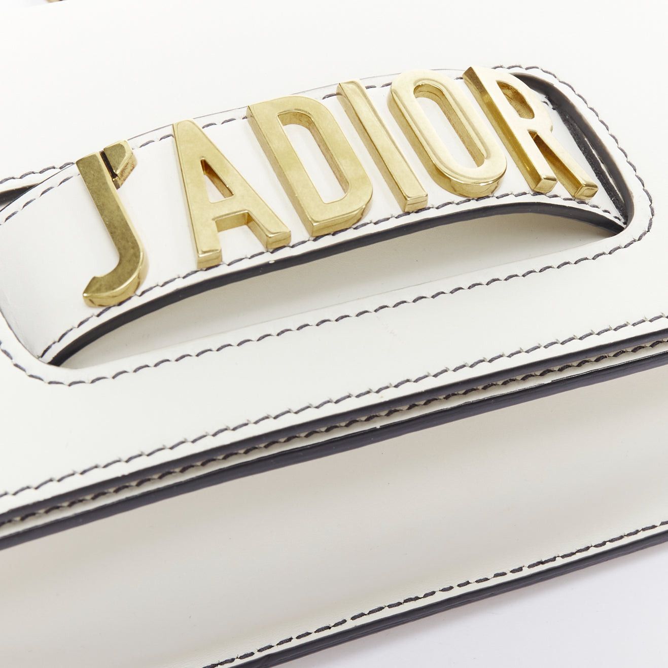 Dior DIOR J'Adior Medium white leather gold letter chain flap crossbody bag Size ONE SIZE - 7 Thumbnail