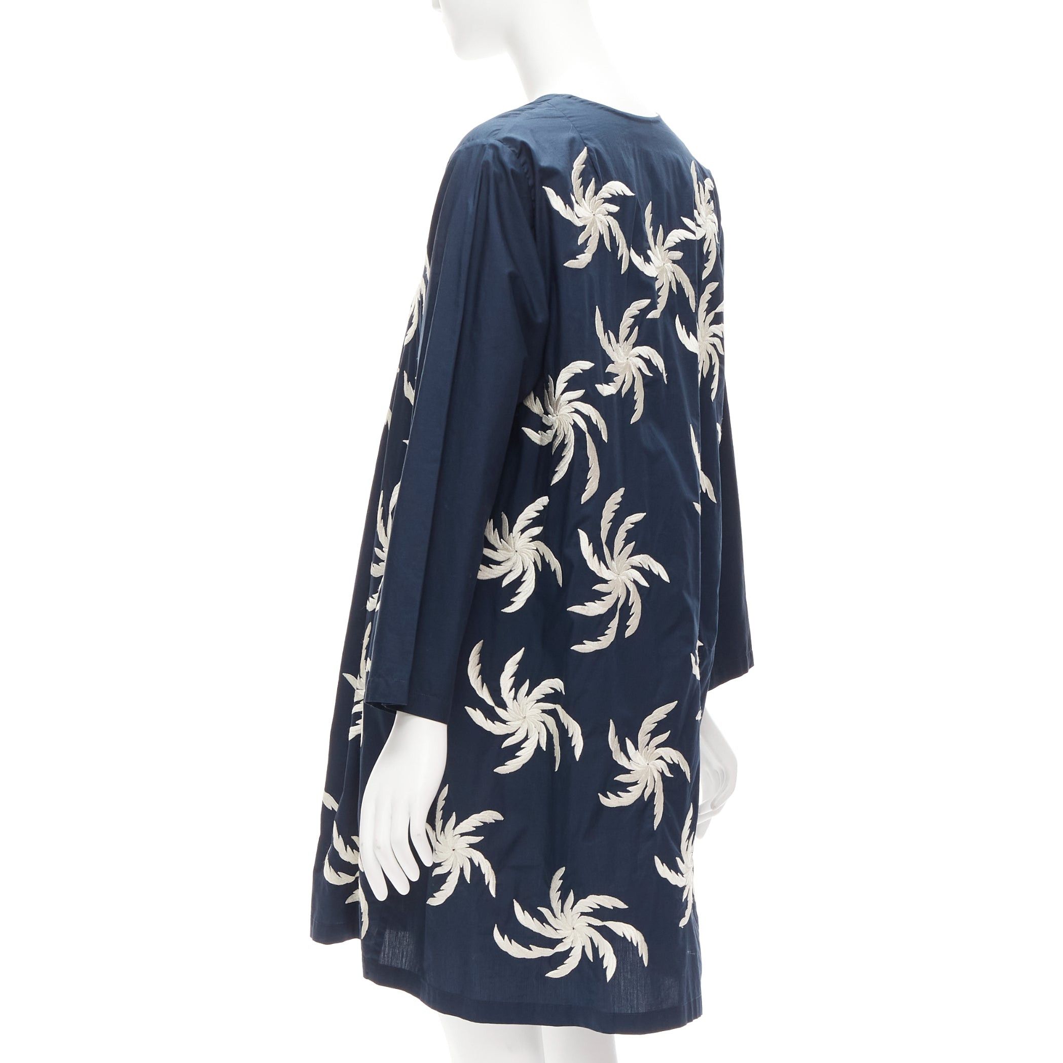 Dries Van Noten DRIES VAN NOTEN navy white 100% cotton floral embroidery boxy dress XS Size S / US 4 / IT 40 - 6 Thumbnail