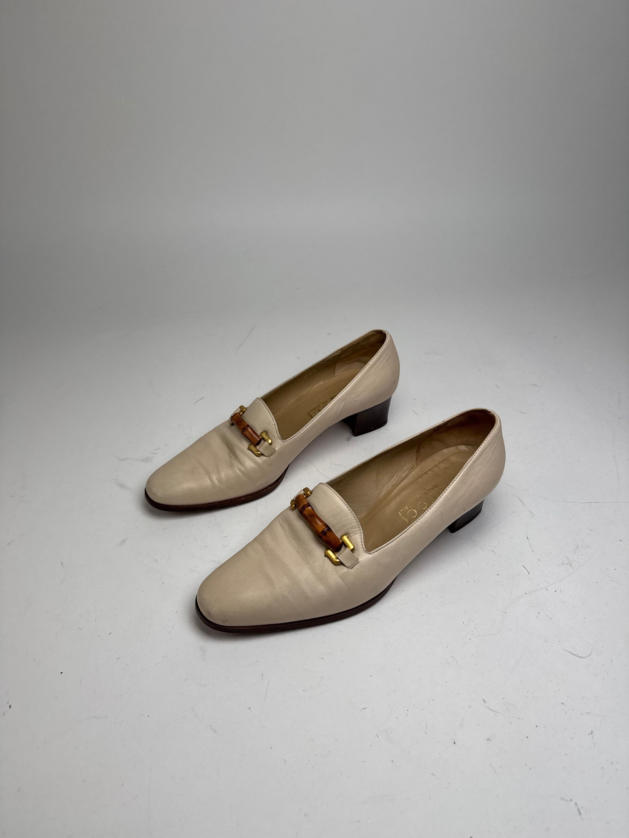 Gucci Vintage Leather Bamboo Pumps 36,5 Beige Black Size US 5 / IT 35 - 3 Thumbnail