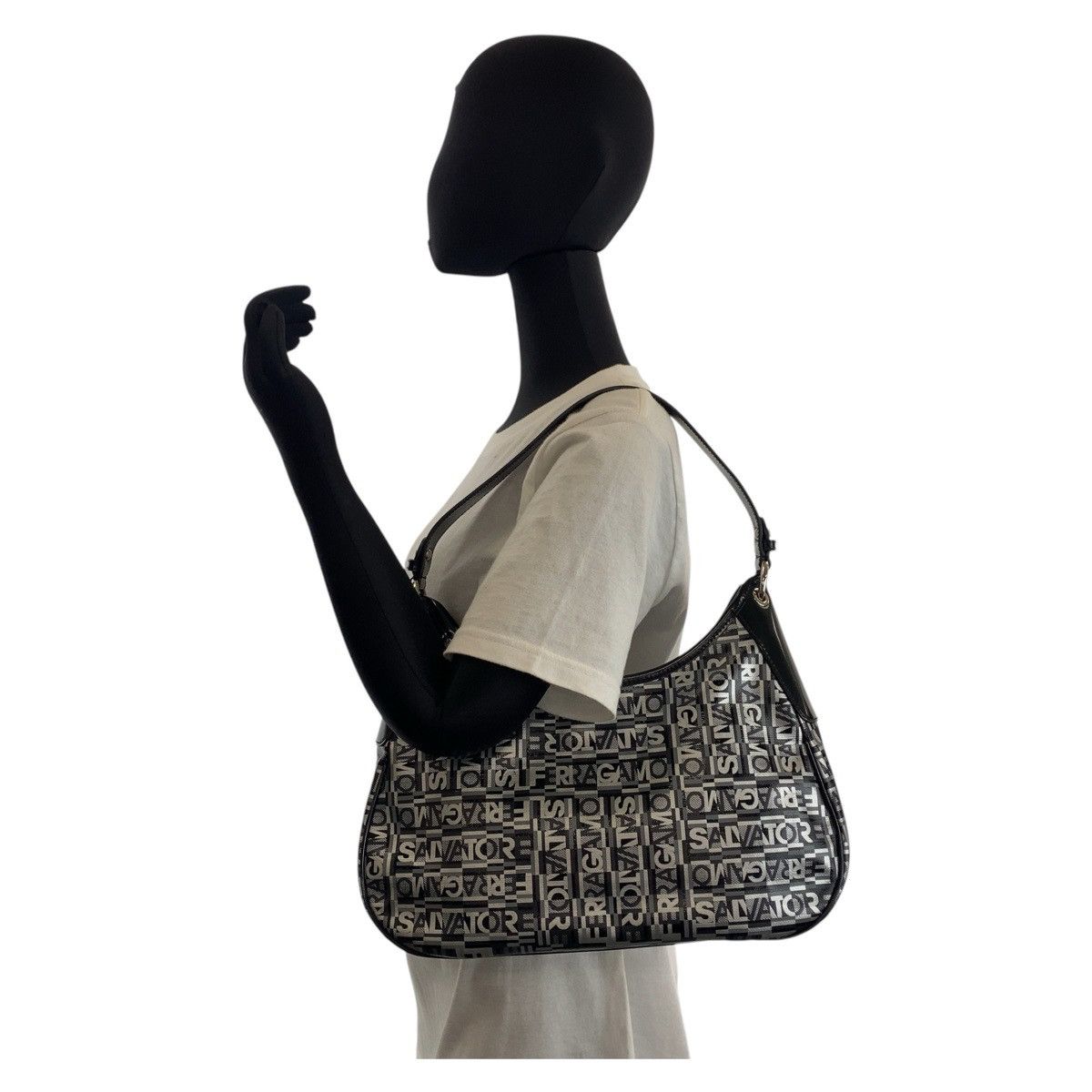 Salvatore Ferragamo Salvatore Ferragamo Salvatore Ferragamo PVC Shoulder Bag 500546 Plastic Shoulder Bag 500546 DUTY FREE for USA Size ONE SIZE - 8 Thumbnail