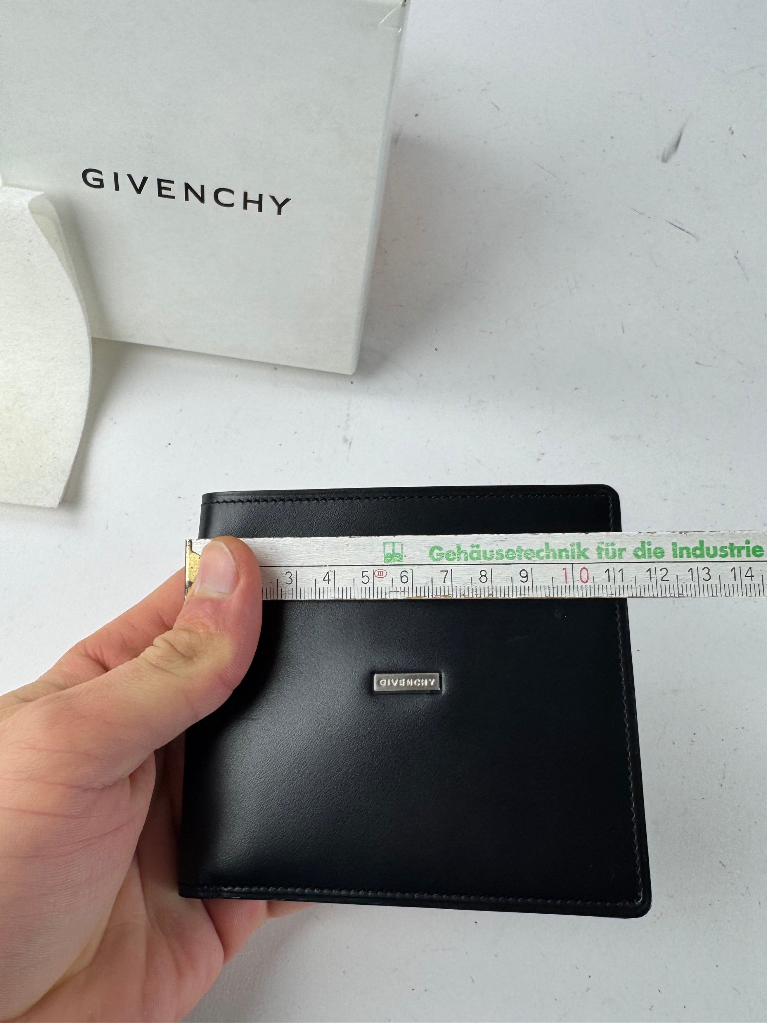 Givenchy Vintage Flapable Leather Card Holder / Wallet black Size ONE SIZE - 11 Thumbnail