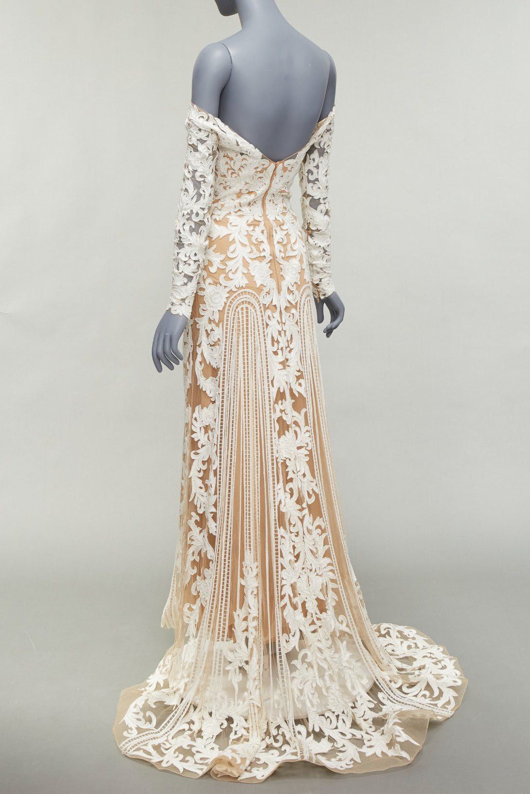 Zuhair Murad ZUHAIR MURAD Bridal 2015 Runway white pearl embellished wedding gown IT36 XXS Size XS / US 0-2 / IT 36-38 - 6 Thumbnail