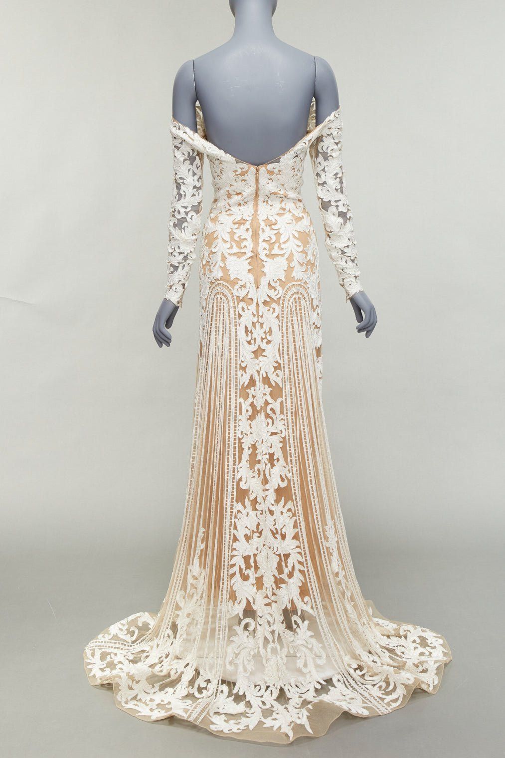 Zuhair Murad ZUHAIR MURAD Bridal 2015 Runway white pearl embellished wedding gown IT36 XXS Size XS / US 0-2 / IT 36-38 - 5 Thumbnail