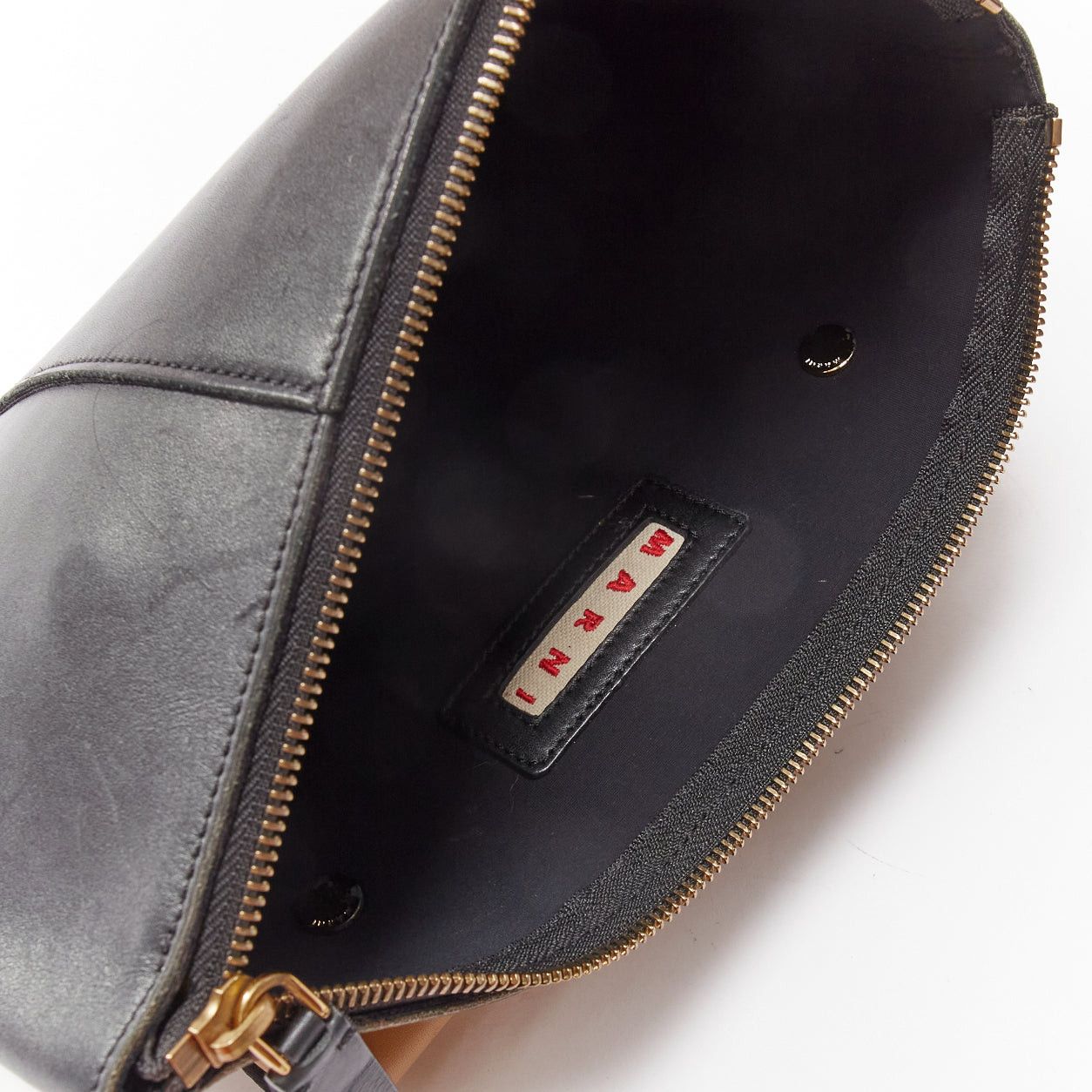 Marni MARNI beige black smooth leather gold stud buckle dual oversized zip clutch bag Size ONE SIZE - 8 Thumbnail