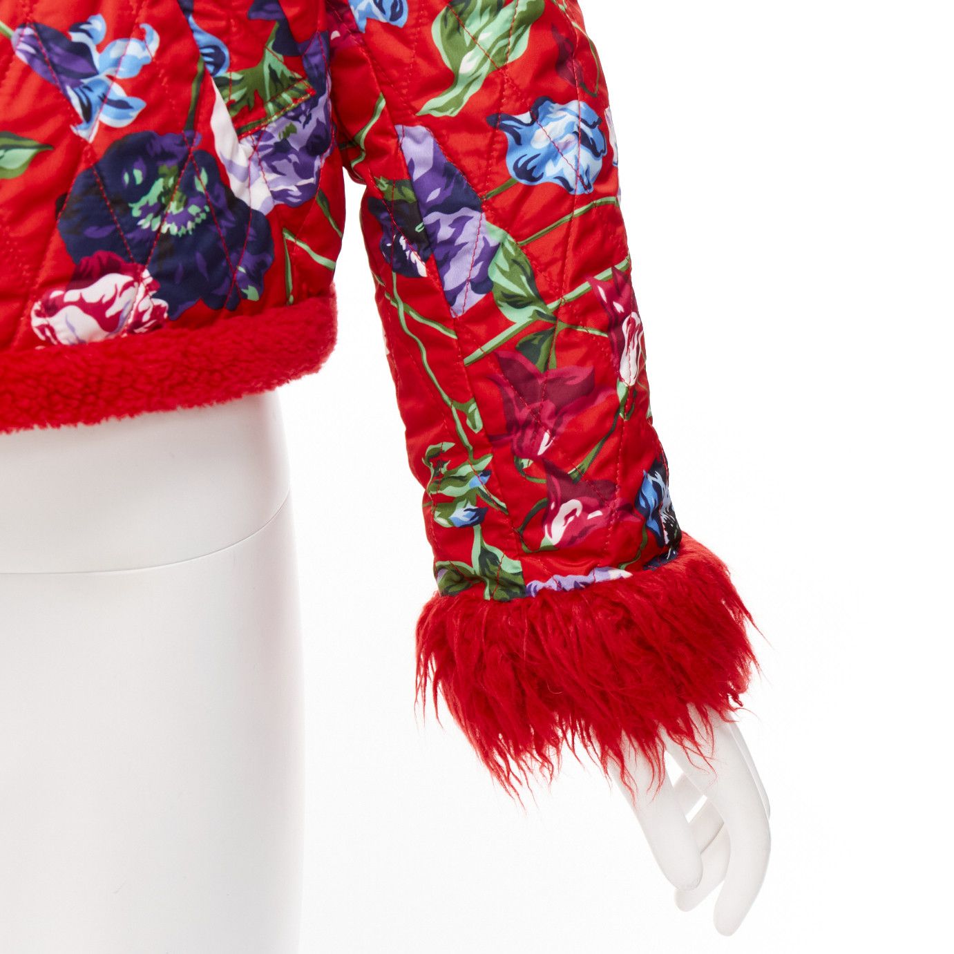 Kenzo KENZO Memento reversible red purple flower print faux fur crop jacket FR34 XS Size XS / US 0-2 / IT 36-38 - 8 Thumbnail