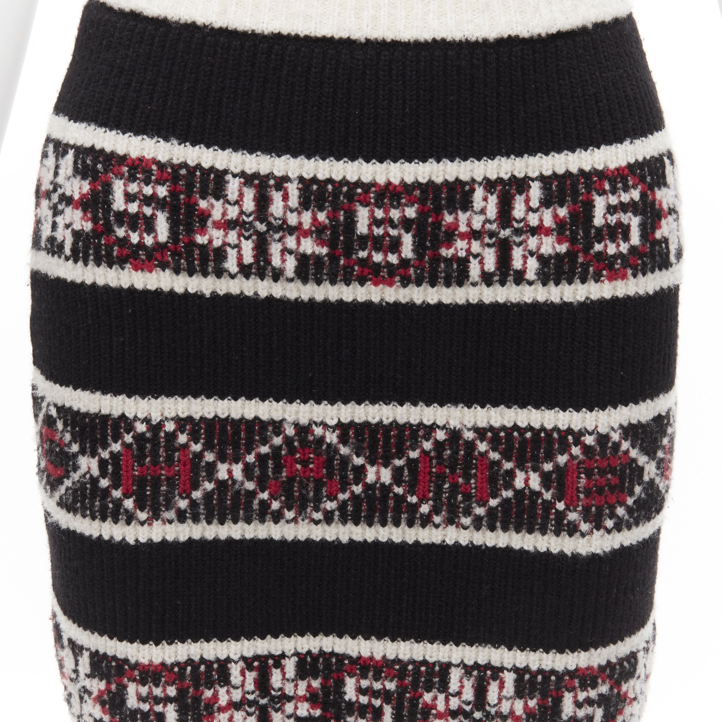 Chanel CHANEL Number 5 red black white CC logo fair isle intarsia skirt FR34 XS Size 26" / US 2 / IT 38 - 2 Thumbnail