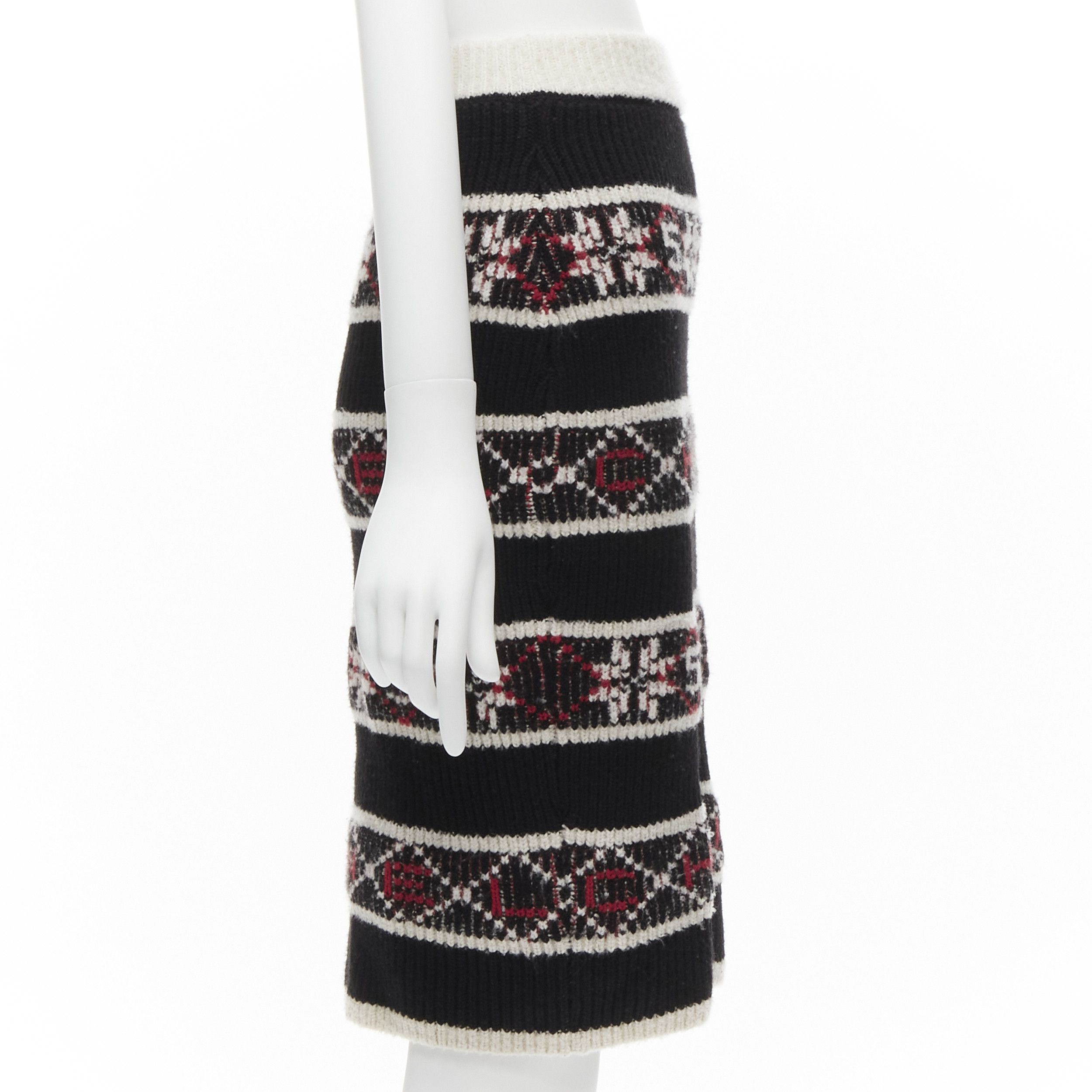 Chanel CHANEL Number 5 red black white CC logo fair isle intarsia skirt FR34 XS Size 26" / US 2 / IT 38 - 4 Thumbnail