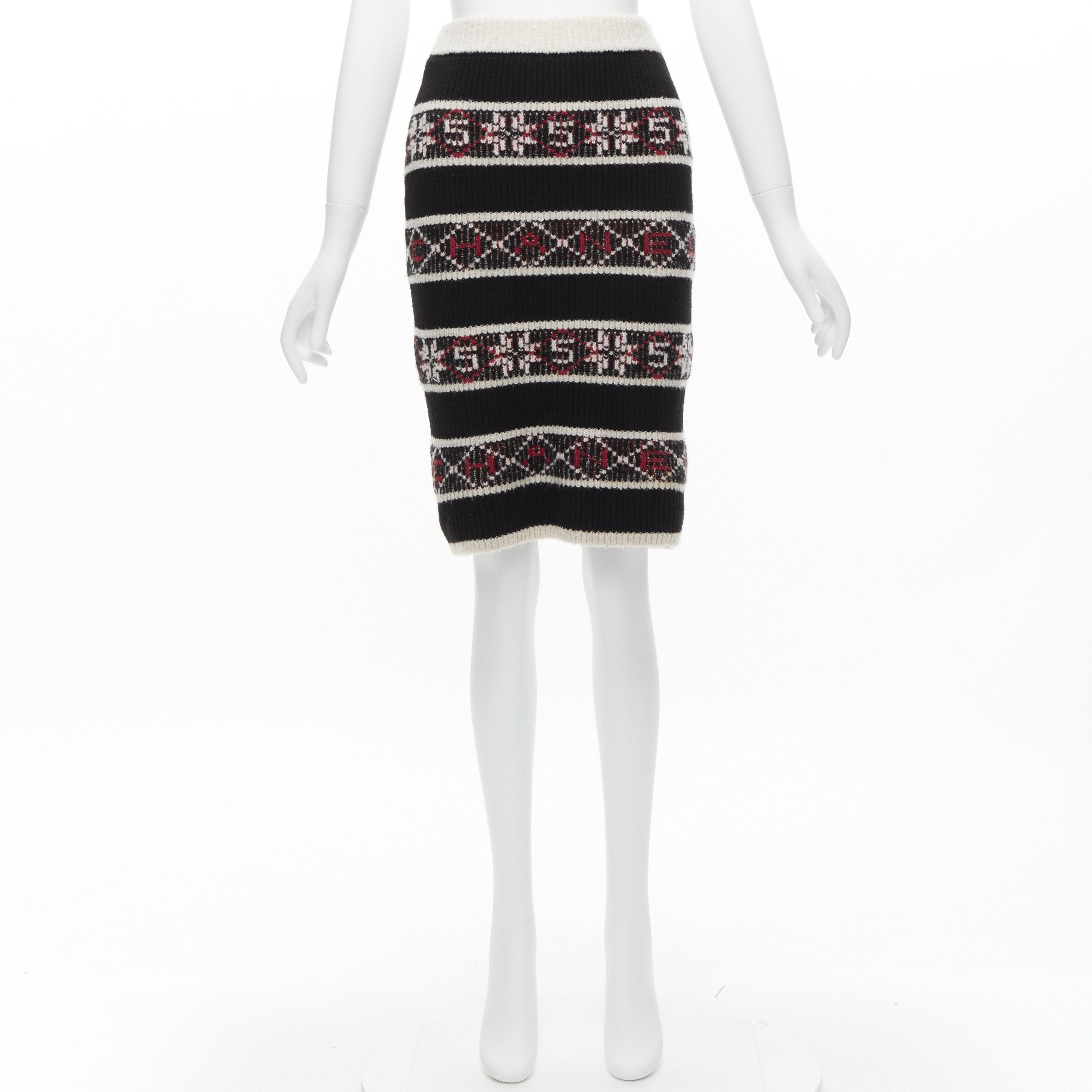 Chanel CHANEL Number 5 red black white CC logo fair isle intarsia skirt FR34 XS Size 26" / US 2 / IT 38 - 9 Thumbnail