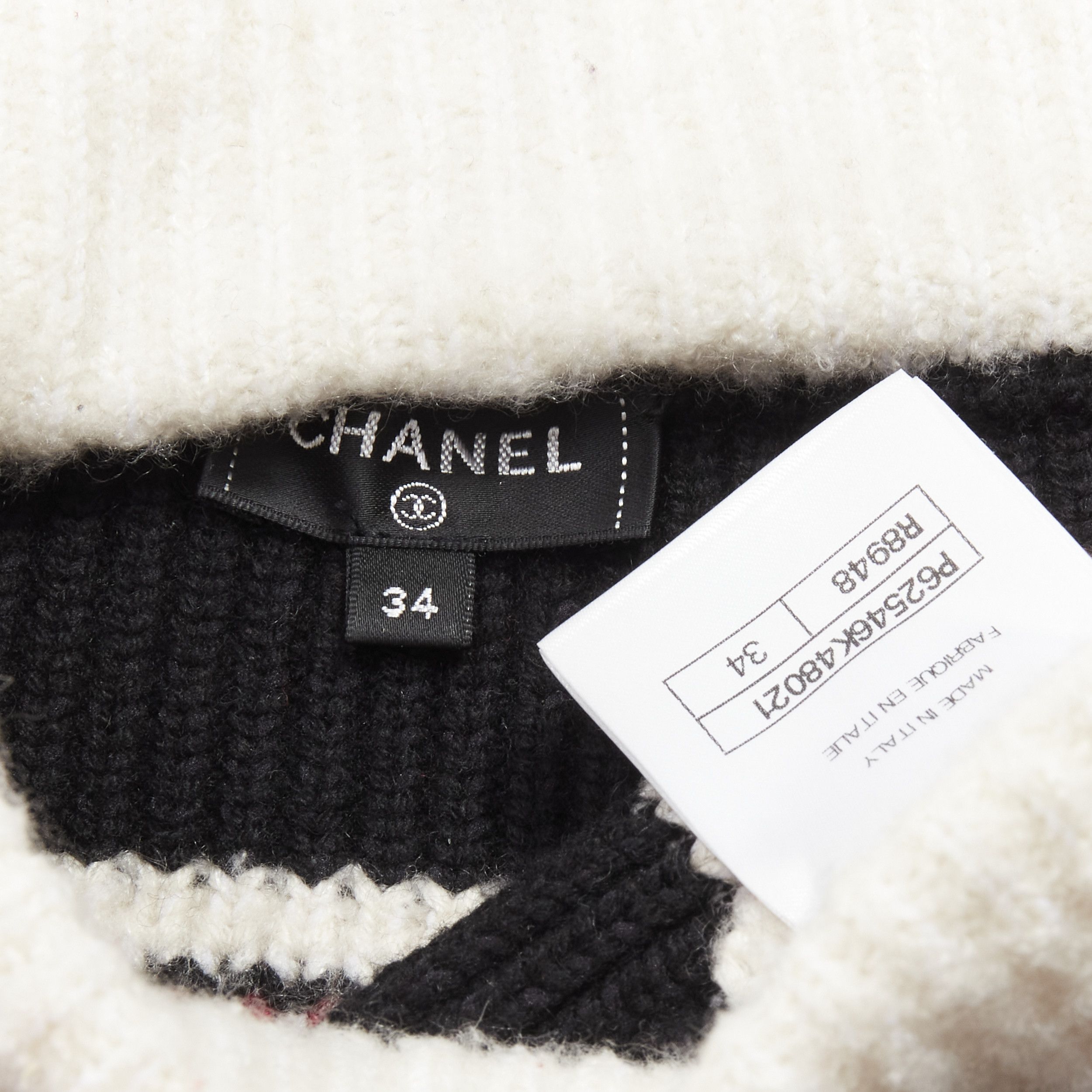 Chanel CHANEL Number 5 red black white CC logo fair isle intarsia skirt FR34 XS Size 26" / US 2 / IT 38 - 8 Thumbnail