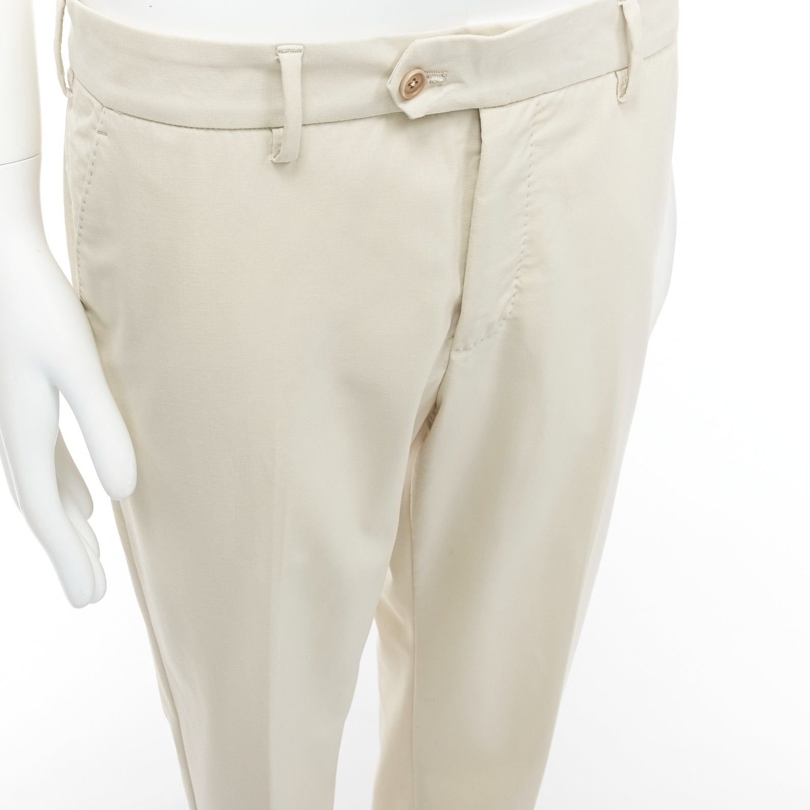 La Perla LA PERLA light beige virgin wool blend straight leg minimal classic pants M Size 48R - 2 Thumbnail