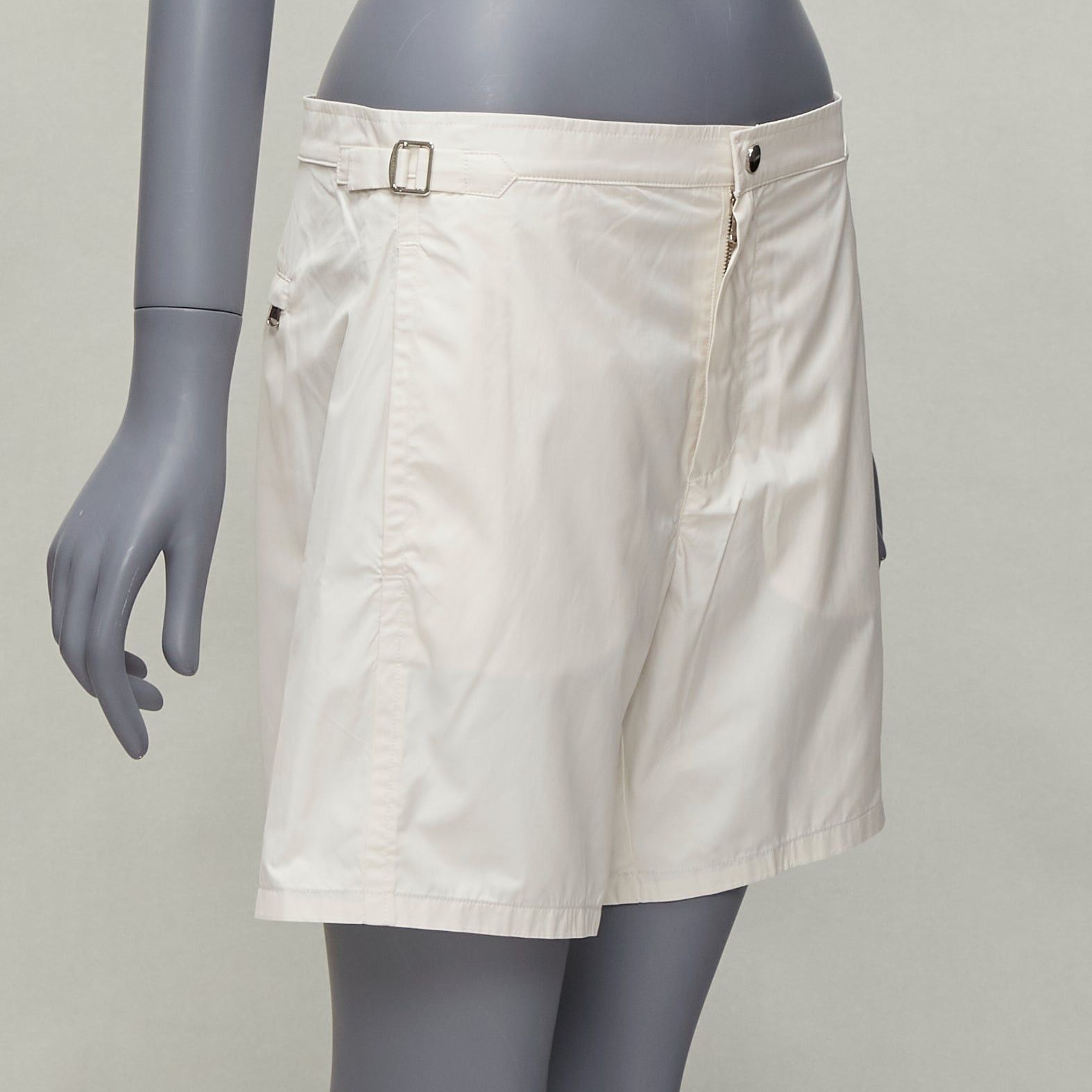La Perla LA PERLA cream nylon silver buckle waist mesh lined safari shorts S Size 26" / US 2 / IT 38 - 3 Thumbnail