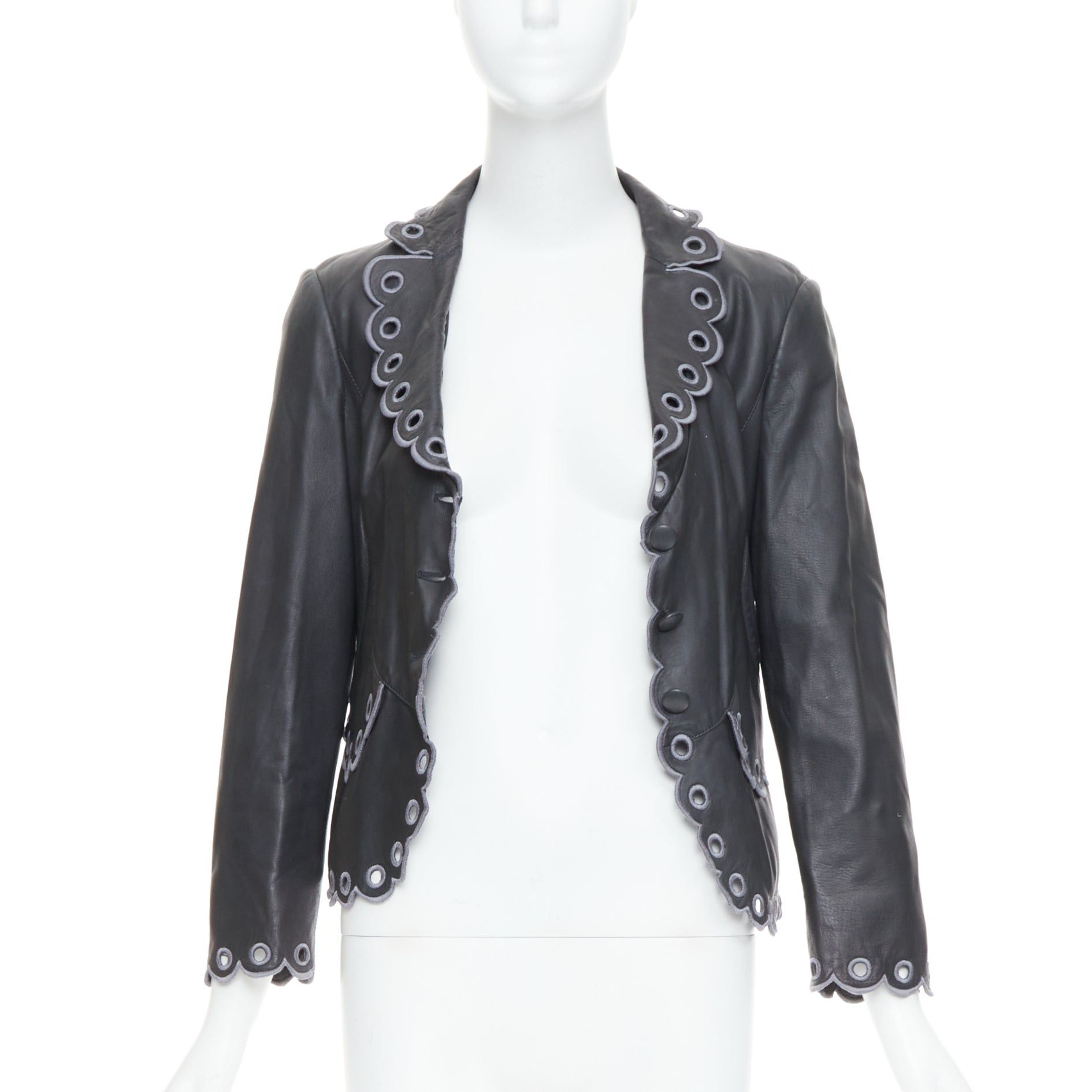 Emporio Armani EMPORIO ARMANI 2009 black lambskin grey embroidered scalloped trim crop jacket IT40 S Size S / US 4 / IT 40 - 3 Thumbnail
