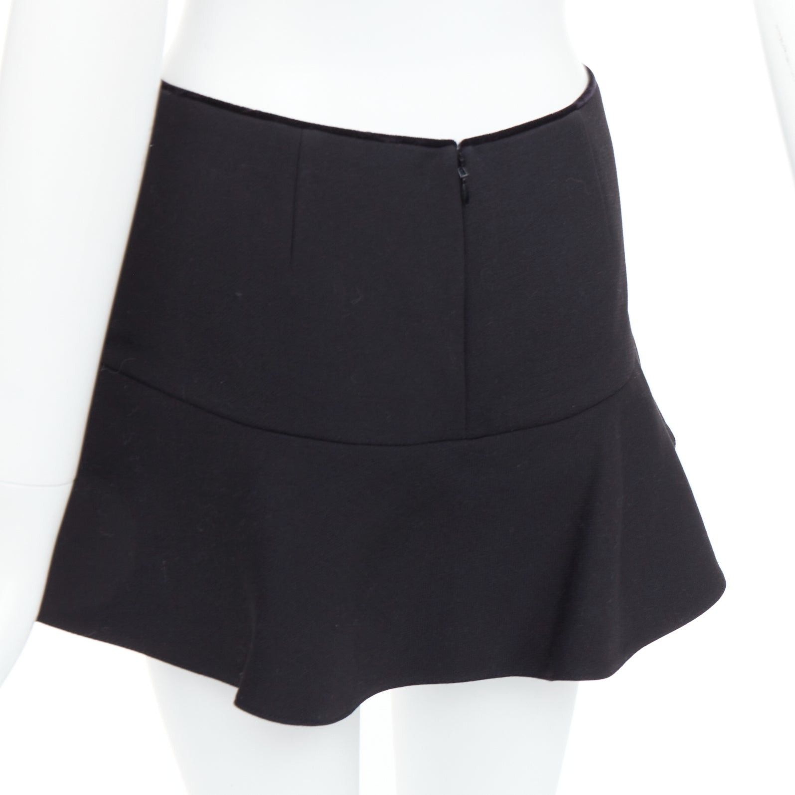 RED Valentino RED VALENTINO black ruffle hem skort shortsIT38 XS Size 26" / US 2 / IT 38 - 7 Thumbnail