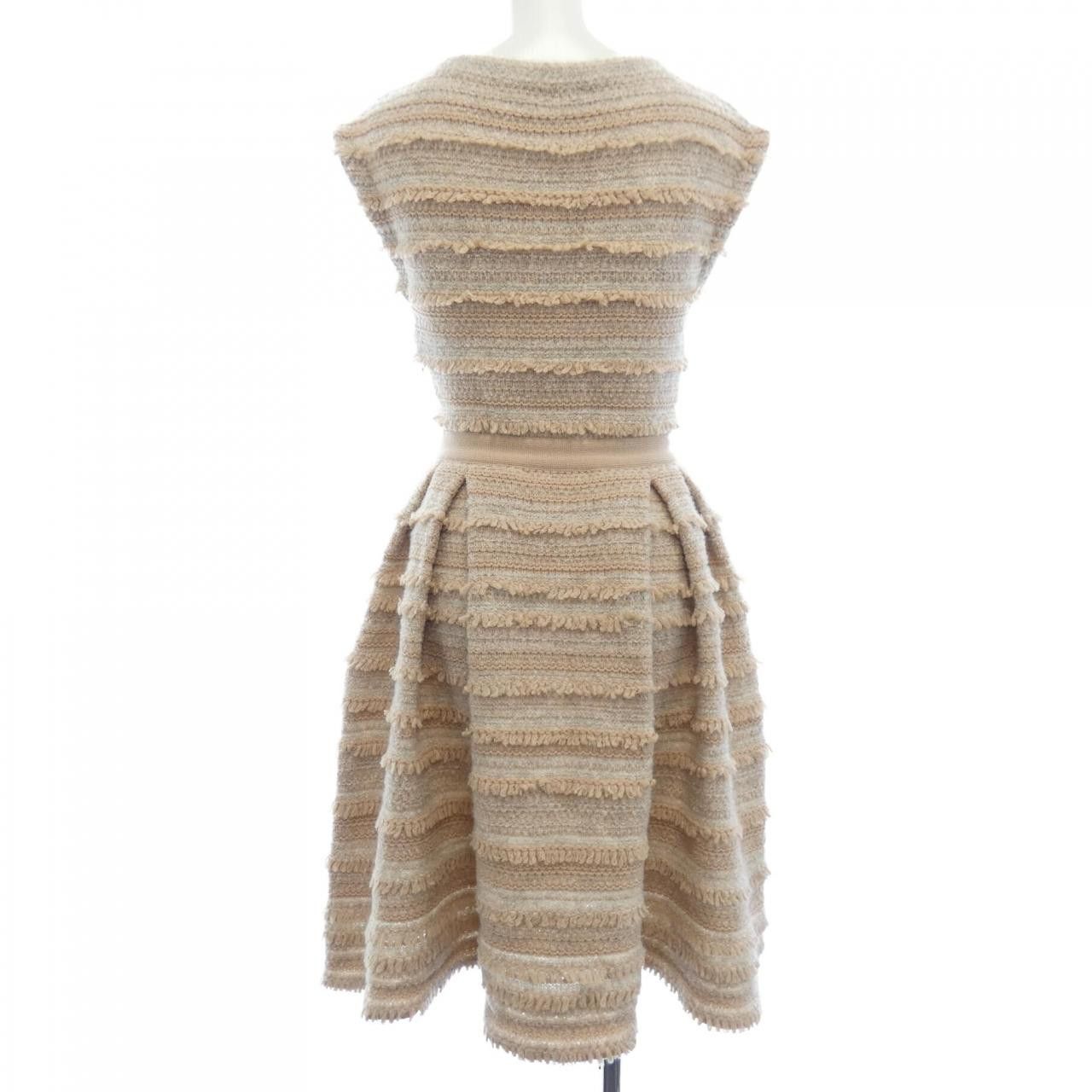 Dior Dior Christian Dior Dress Cashmere Blend Dress Others Dresses 2A24625AM505 DUTY FREE for USA Size ONE SIZE - 2 Thumbnail
