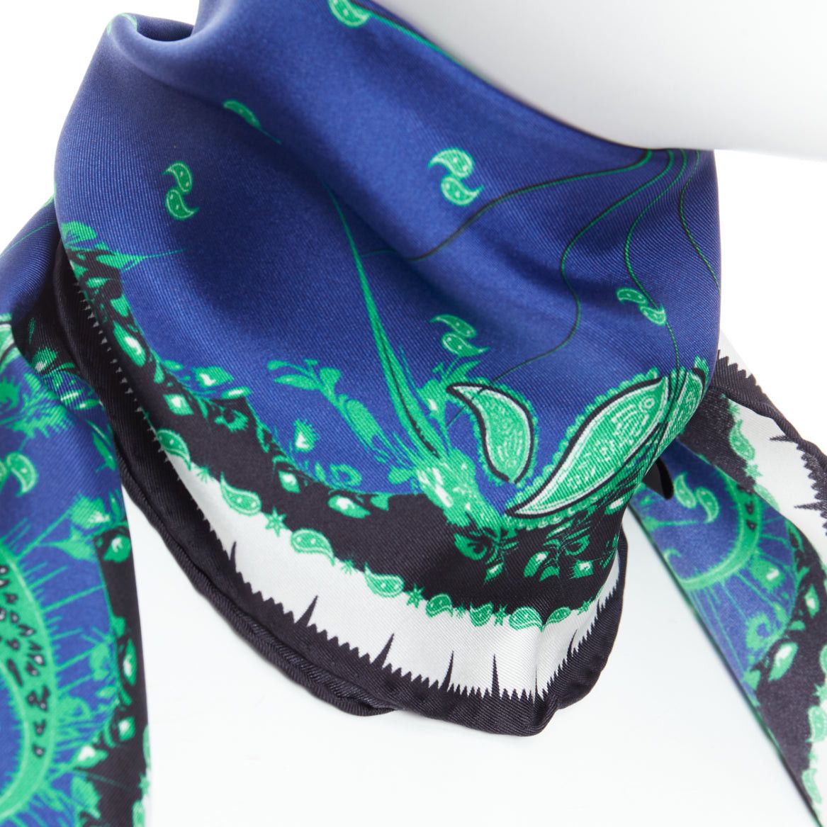 Haider Ackermann HAIDER ACKERMANN 2017 Runway blue green paisley print triangle scarf Size ONE SIZE - 2 Thumbnail
