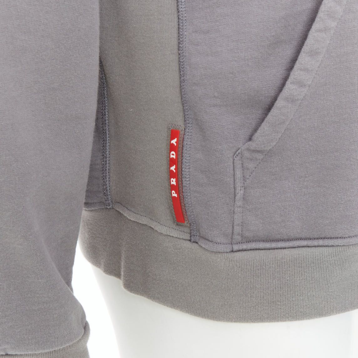 Prada PRADA 2018 Line Rossa grey cotton red sports logo hoodie L Size US L / EU 52-54 / 3 - 2 Thumbnail