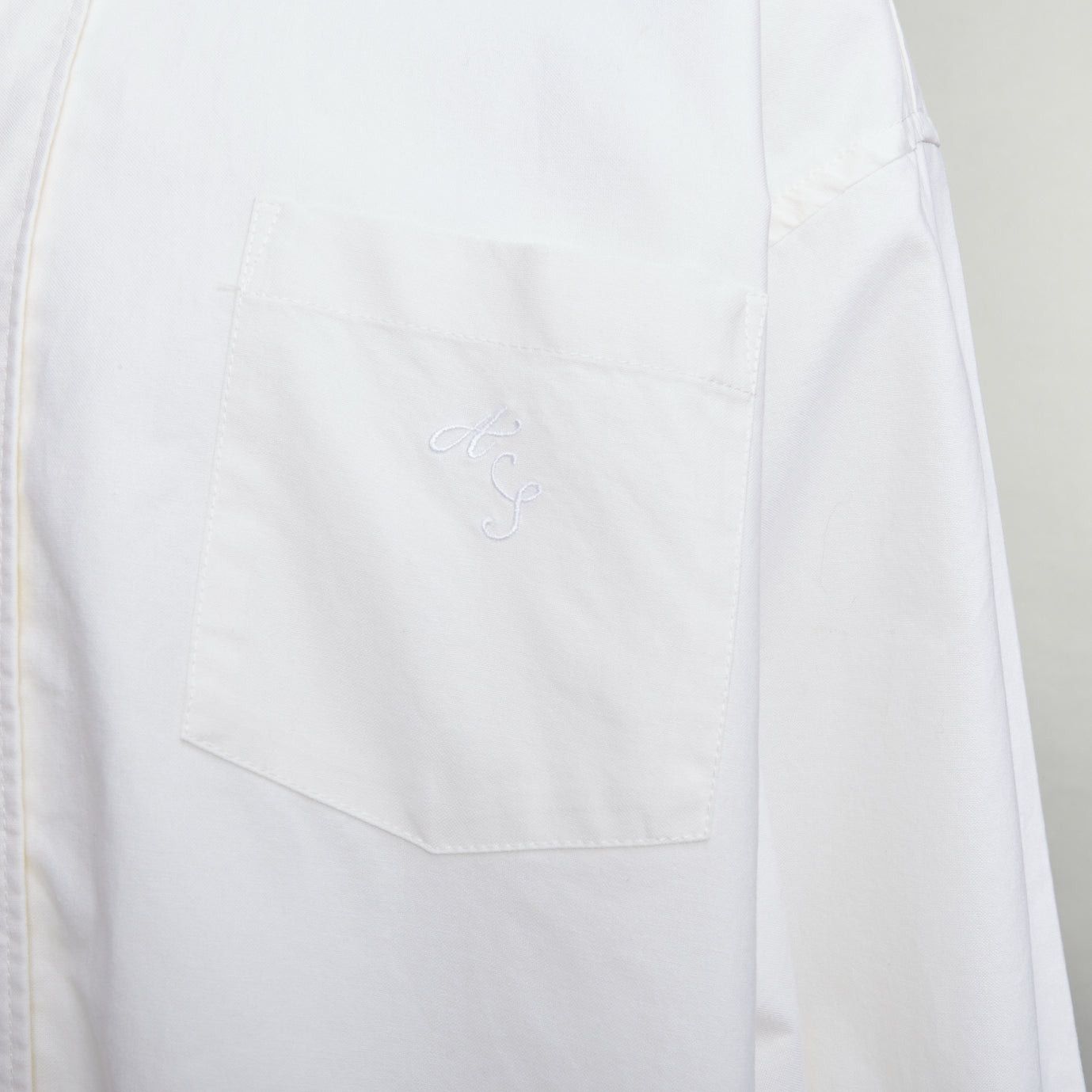Acne Studios ACNE STUDIOS cream cotton cocoon silhouette AS embroidered shirt FR50 L Size US L / EU 52-54 / 3 - 2 Thumbnail