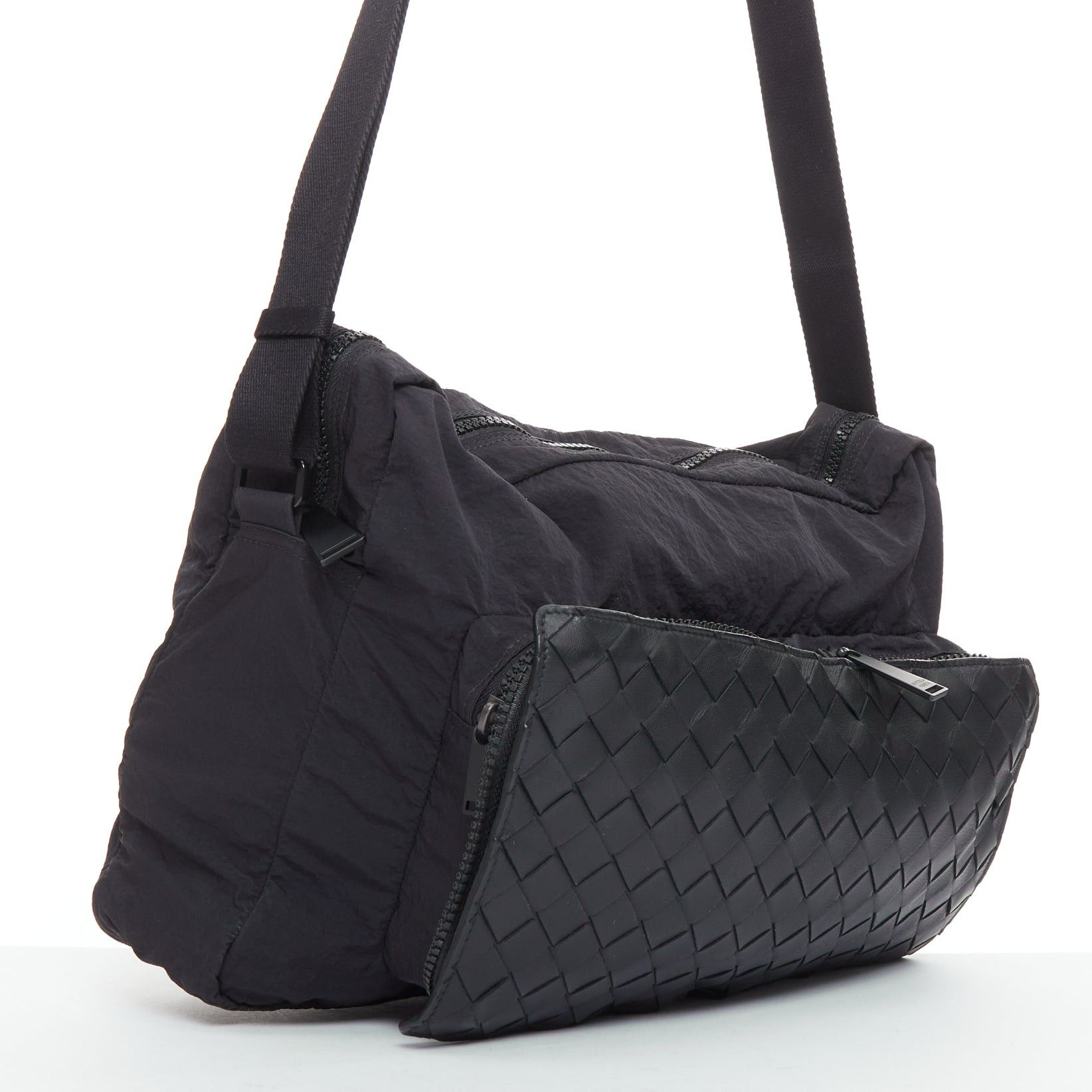 Bottega Veneta BOTTEGA VENETA Intrecciato Foldable black nylon woven leather messenger bag Size ONE SIZE - 3 Thumbnail