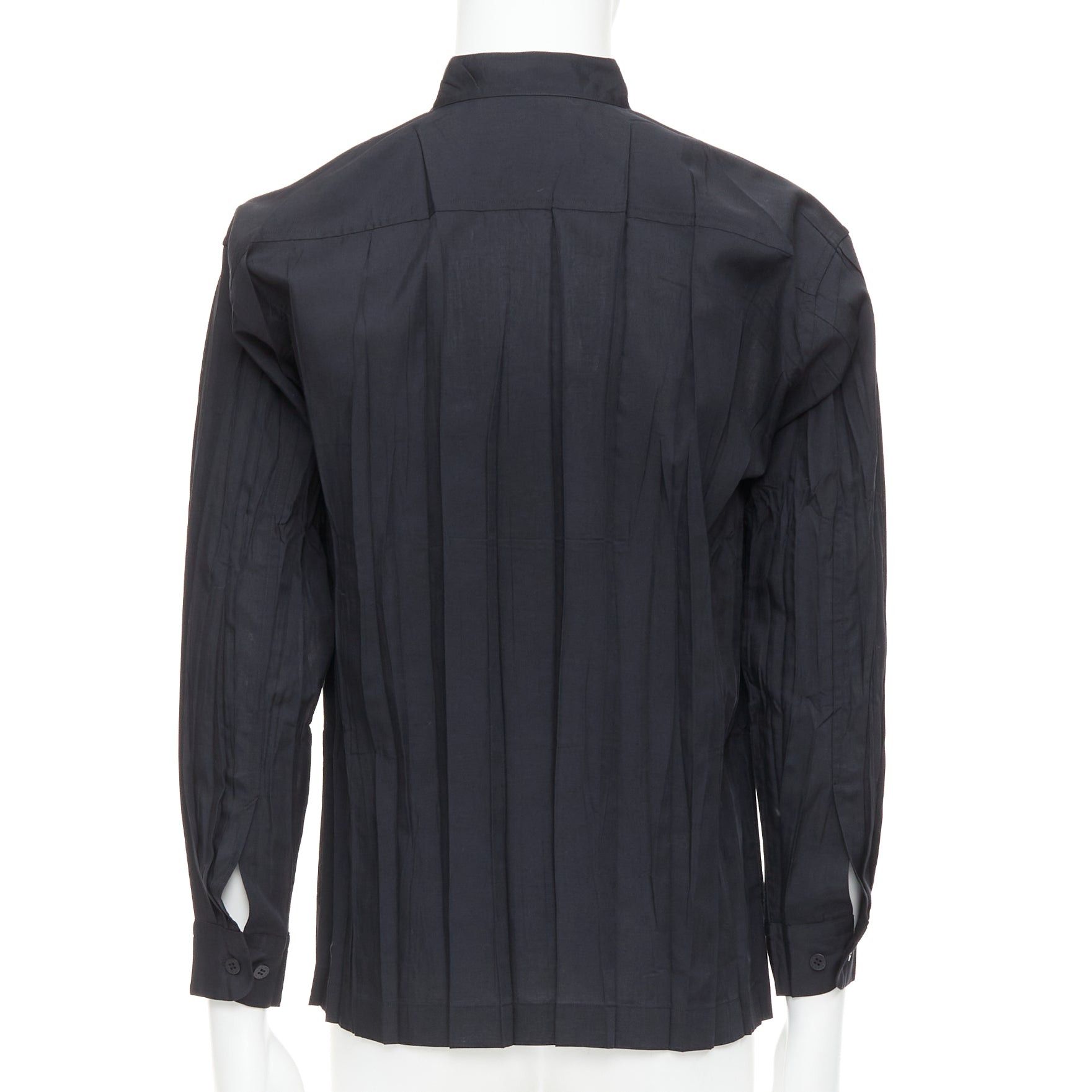 Issey Miyake ISSEY MIYAKE MEN black accordian plisse pleated button down shirt Sz1 S Size US S / EU 44-46 / 1 - 5 Thumbnail