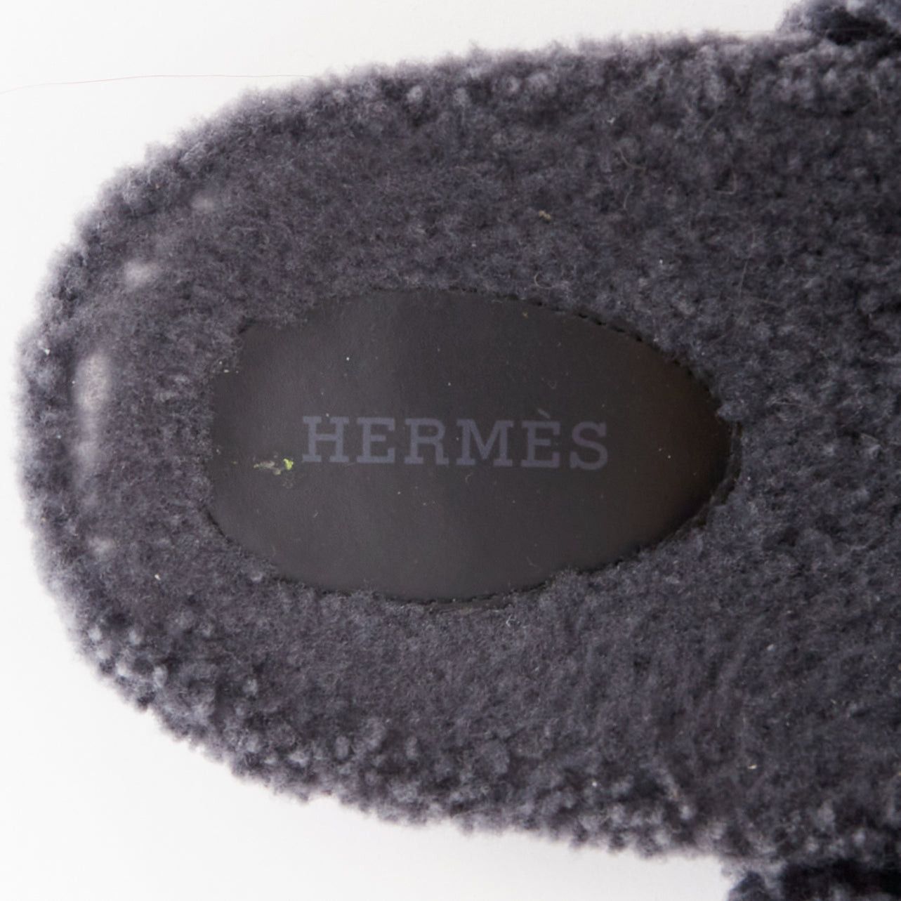 Hermes HERMES Chypre grey shearling H adjustable strap techno sandal EU41 Size US 8 / EU 41 - 9 Thumbnail