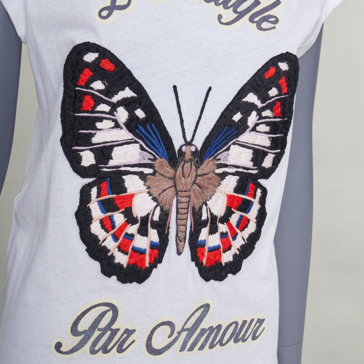 Gucci GUCCI L'Aveugle Par Amour white butterfly embroidered tshirt XS Size S / US 4 / IT 40 - 2 Thumbnail